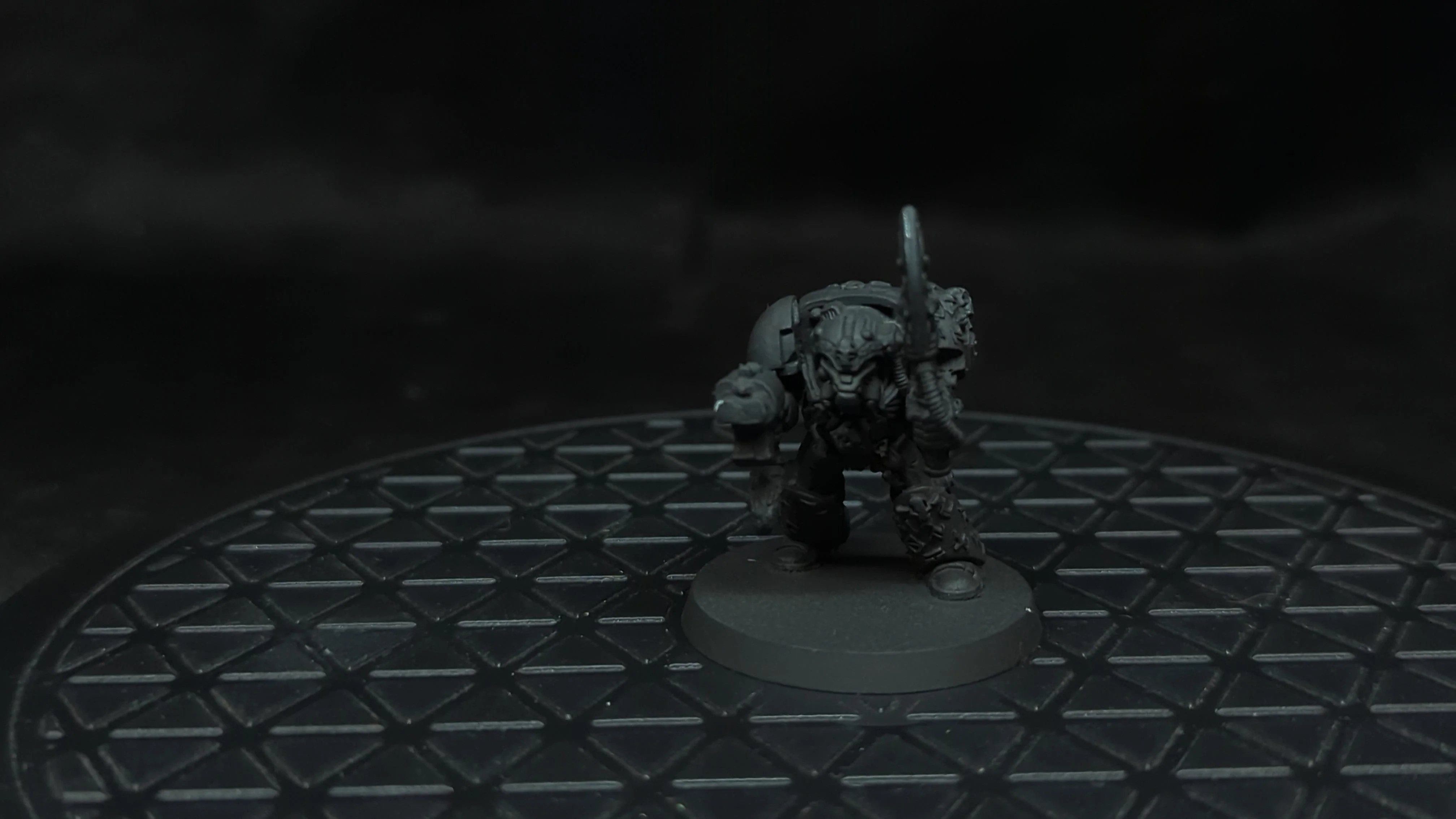 Warhammer 40k Space Wolves Rune priest in Terminator Armour x1 - Image 2