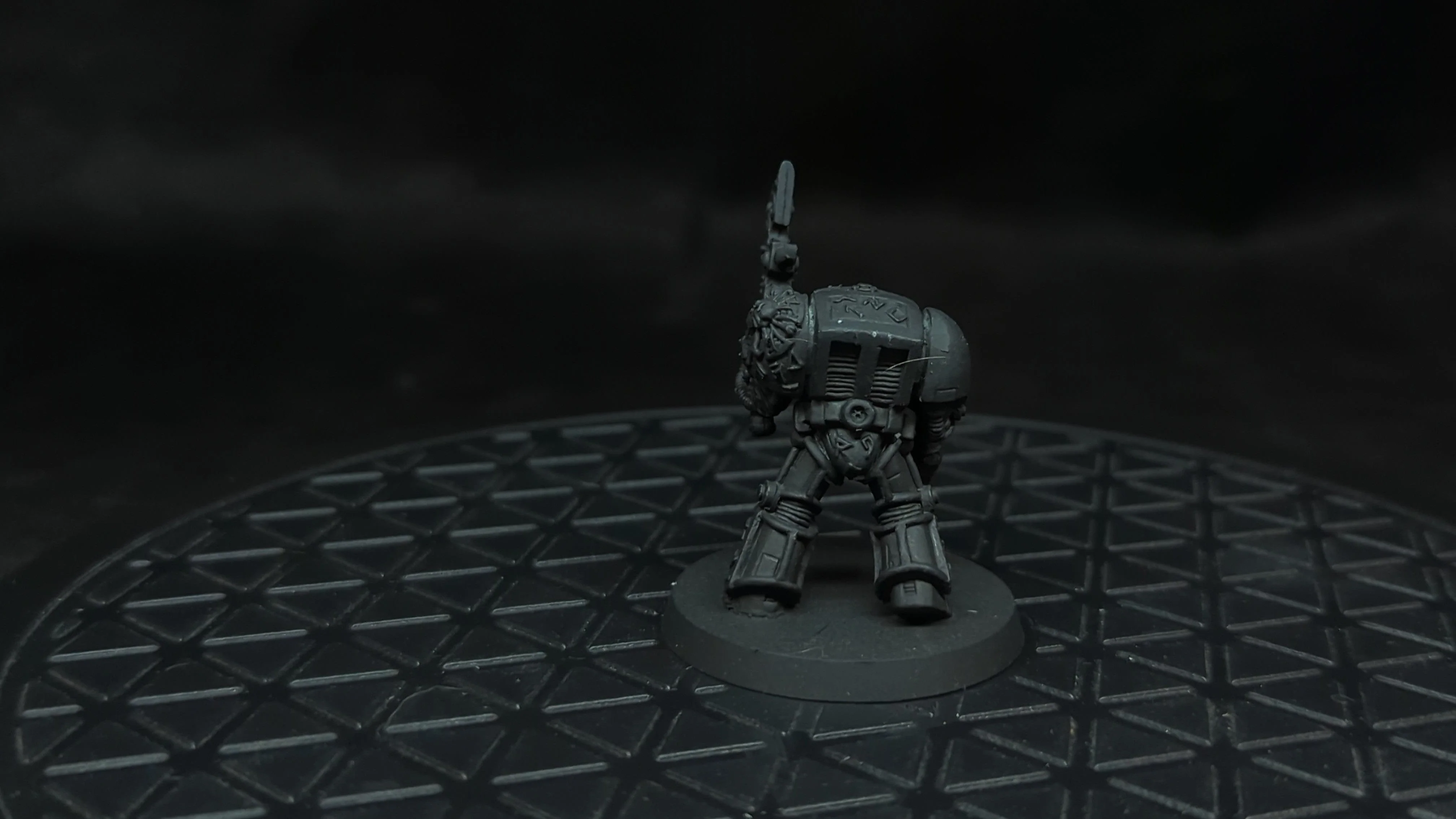 Warhammer 40k Space Wolves Rune priest in Terminator Armour x1 - Image 4