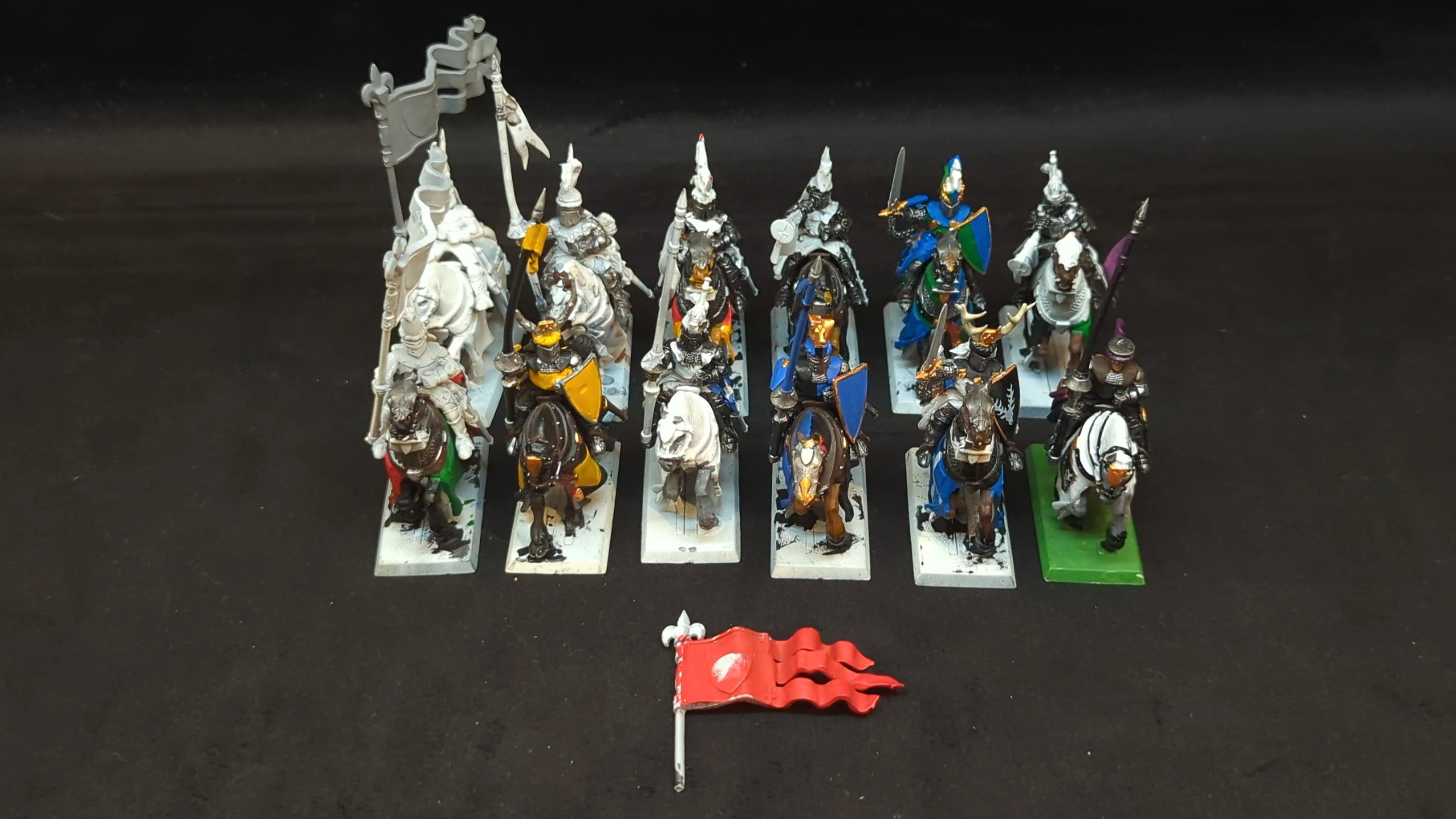 The Old World The Old World Kingdom of Bretonnia Knights of the Realm x12 - Image 2