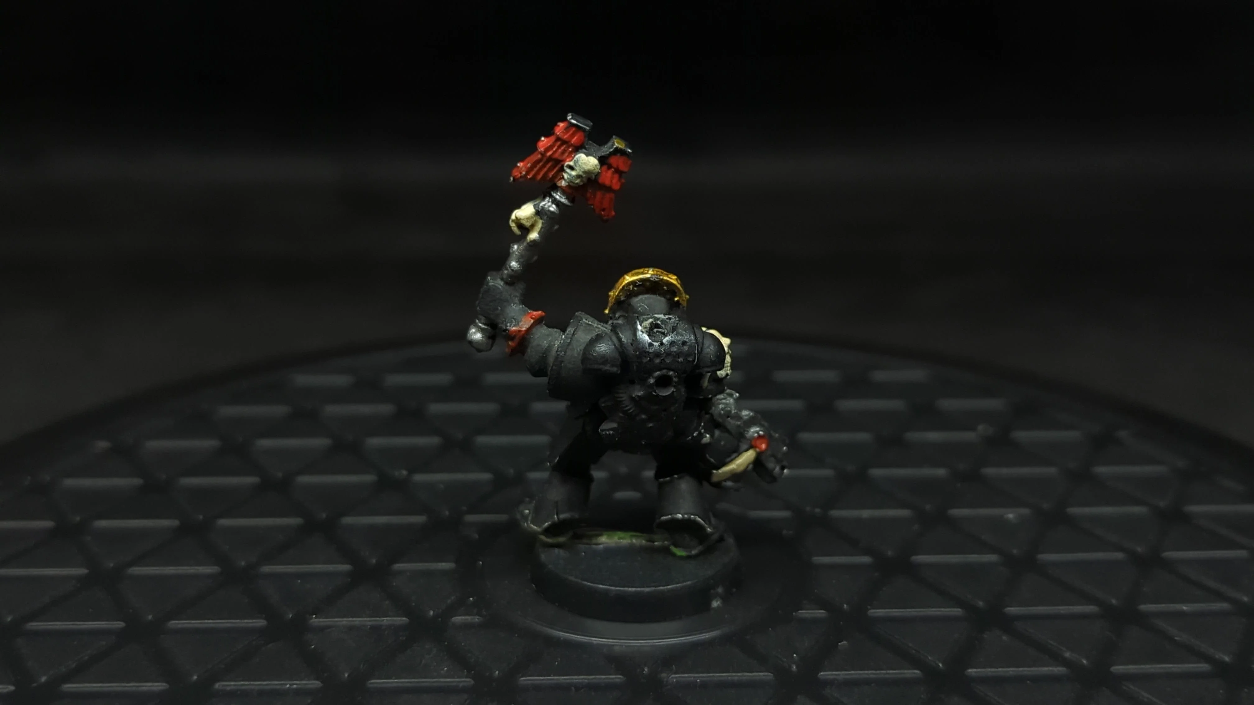 Warhammer 40k Space Marines Chaplain x1 - Image 4