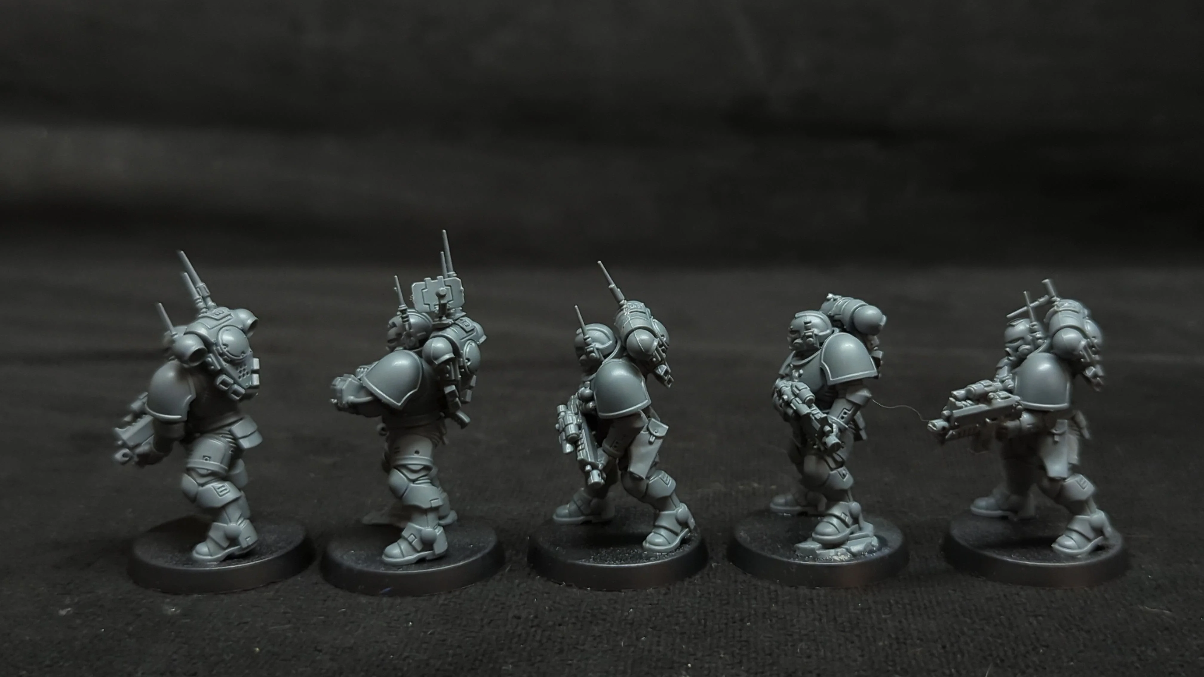 Warhammer 40k Space Marines Infiltrators x5 - Image 3