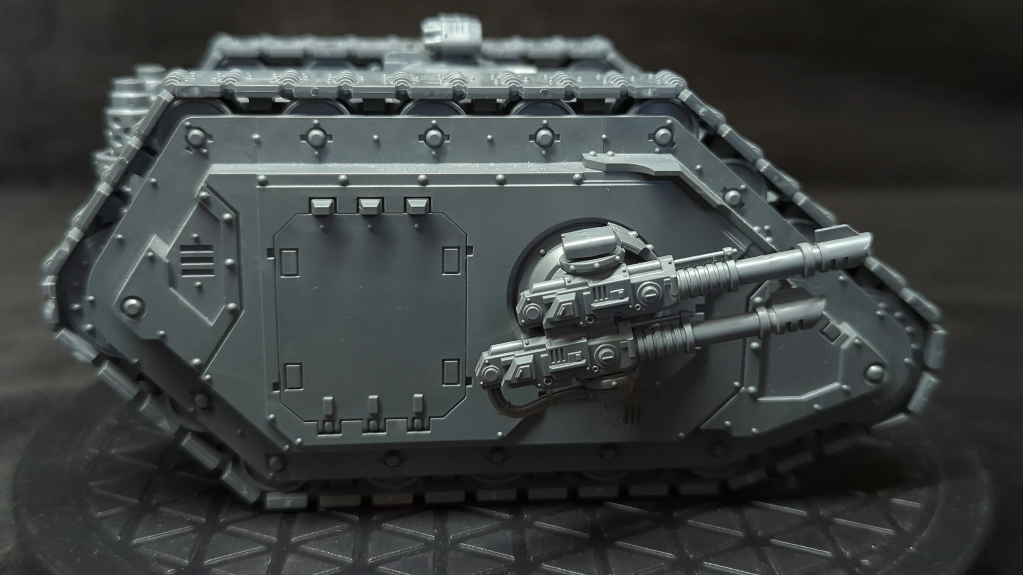 The Horus Heresy Horus Heresy: Legiones Astartes Land Raider Proteus x1 - Image 3