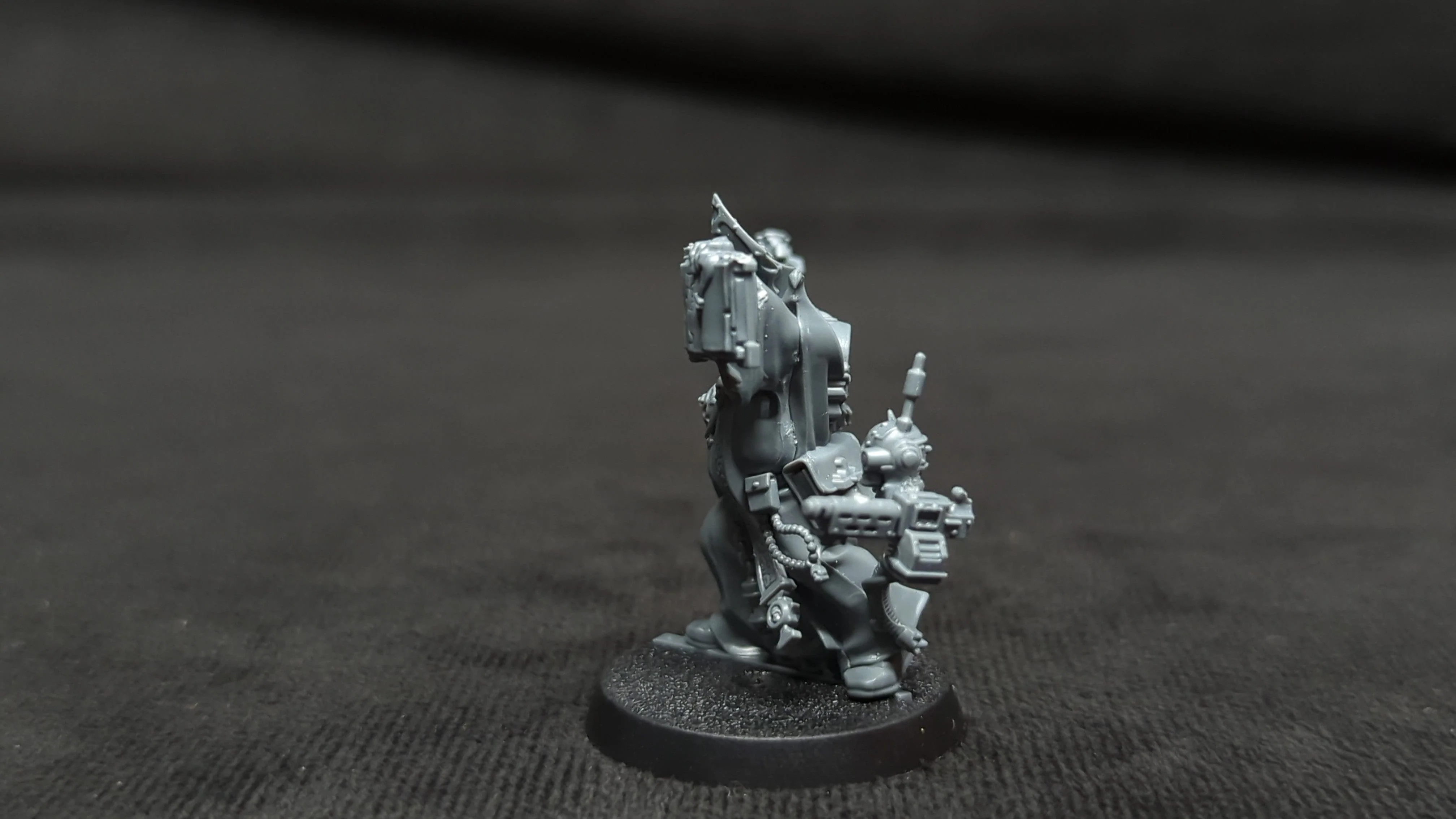 Warhammer 40k Ministorum Priest x1 - Image 3