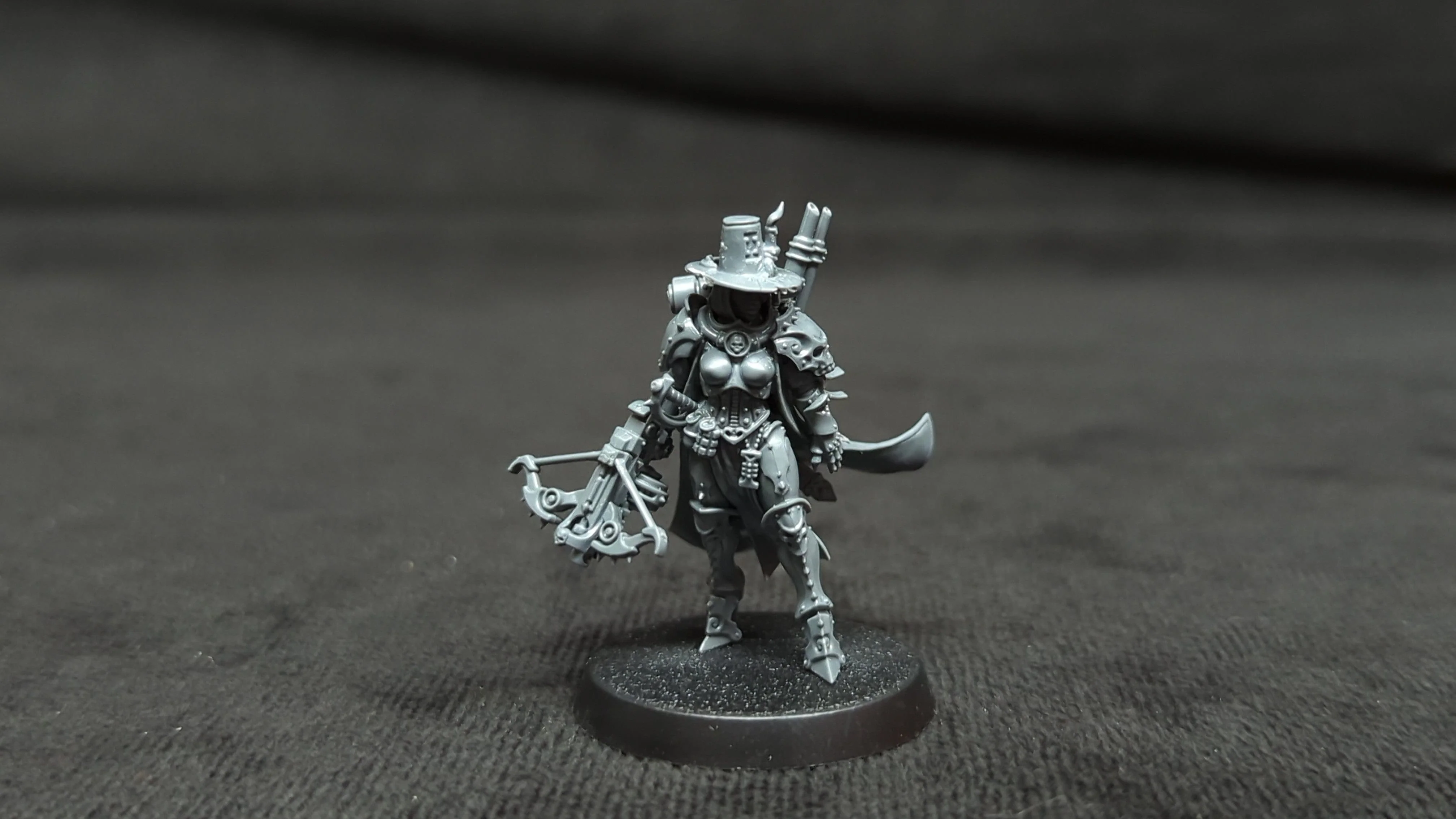 Warhammer 40k Imperial Agents Inquisitor Greyfax x1 - Image 2