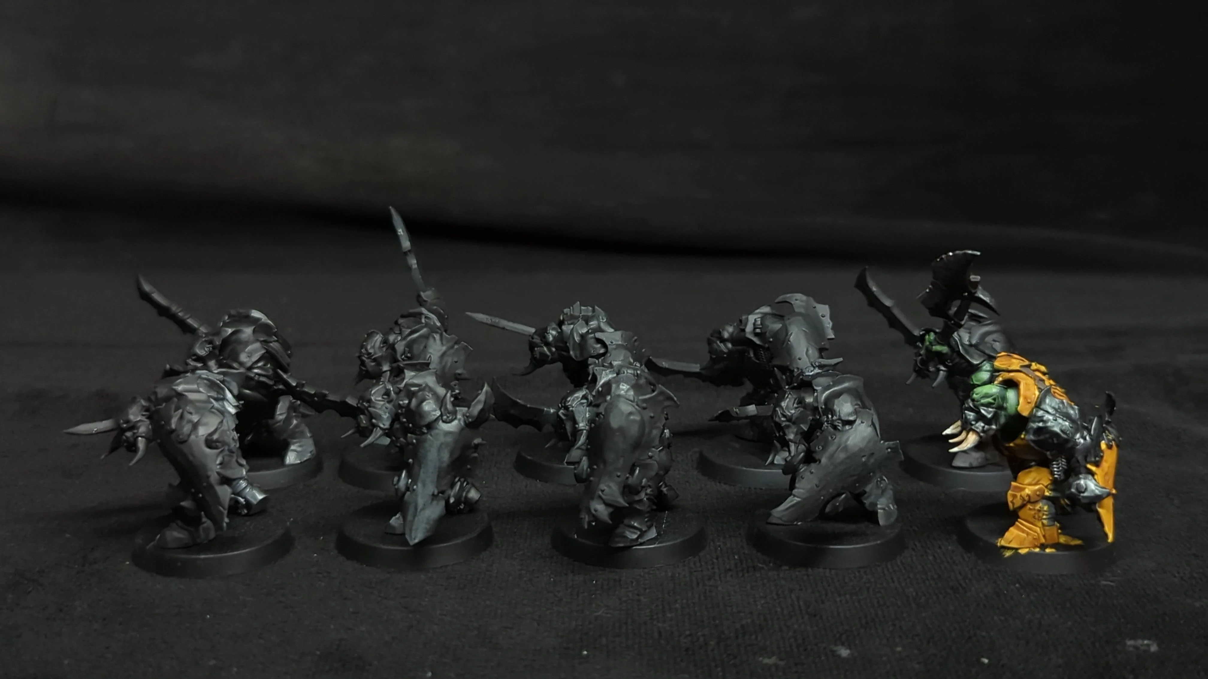 Age of Sigmar Orruk Warclans Orruk Ardboyz x10 - Image 3