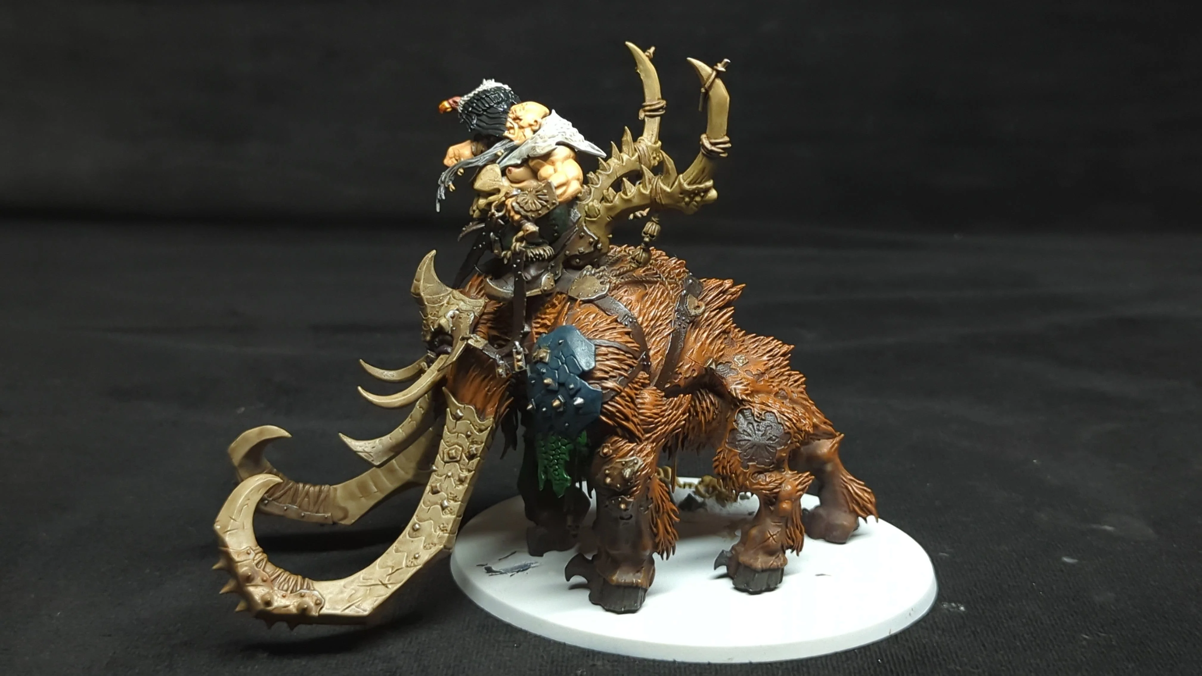 Age of Sigmar Orks Huskard on Thundertusk x1 - Image 3