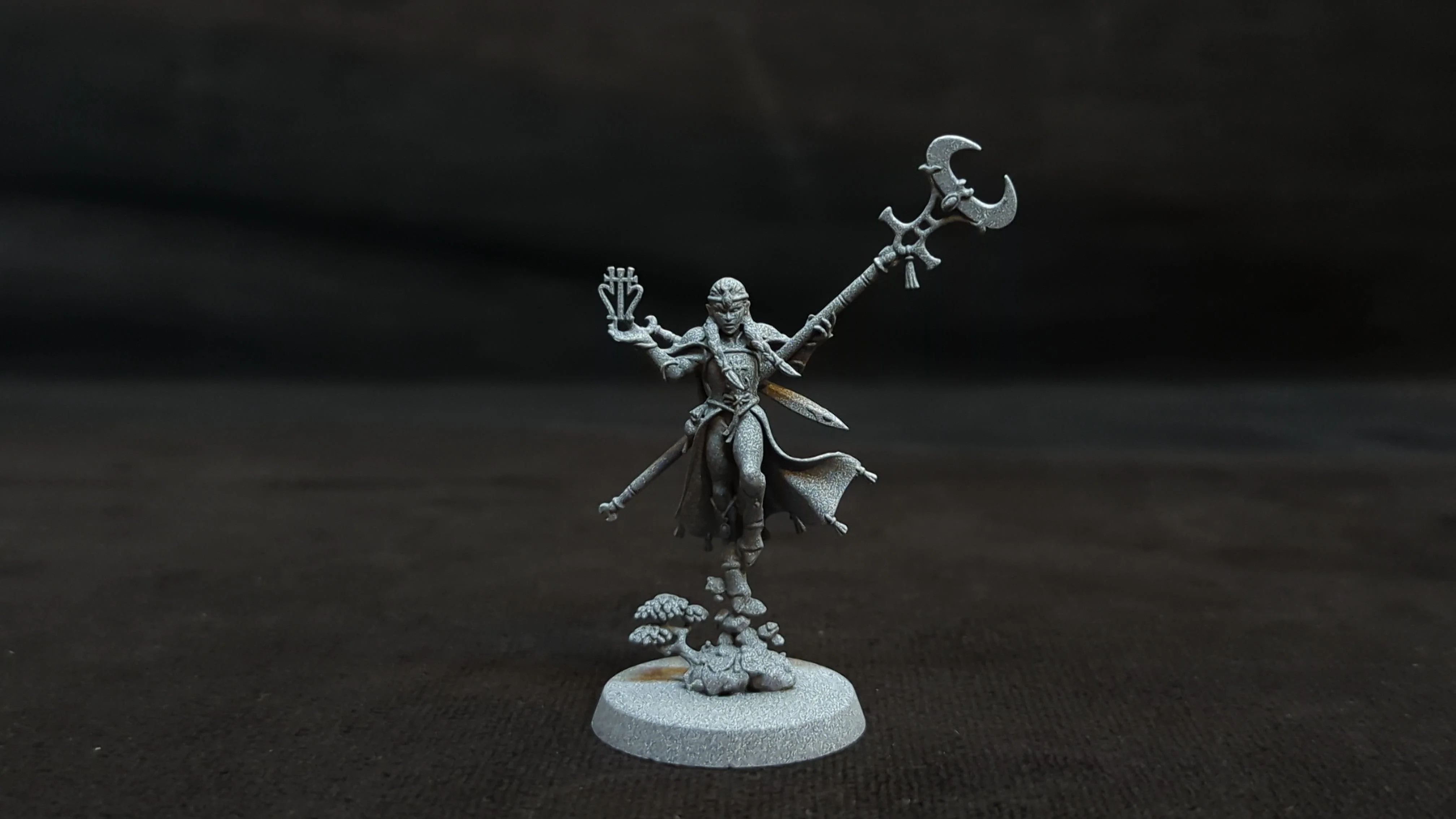Age of Sigmar Lumineth Realm-Lords Scinari Enlightener x1 - Image 2