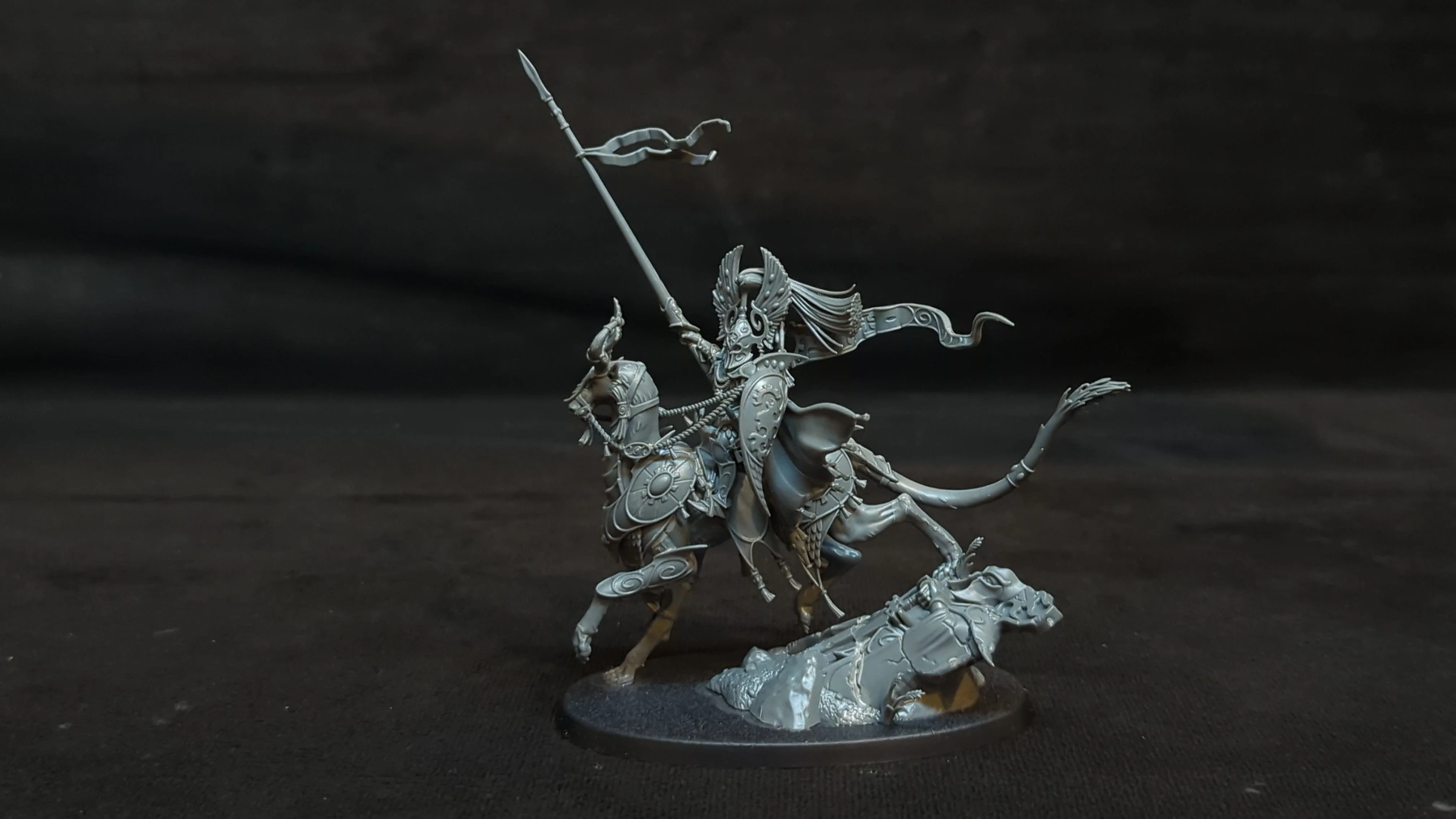 Age of Sigmar Lumineth Realm-Lords Lyrior Uthralle, Warden of Ymetrica x1 - Image 3