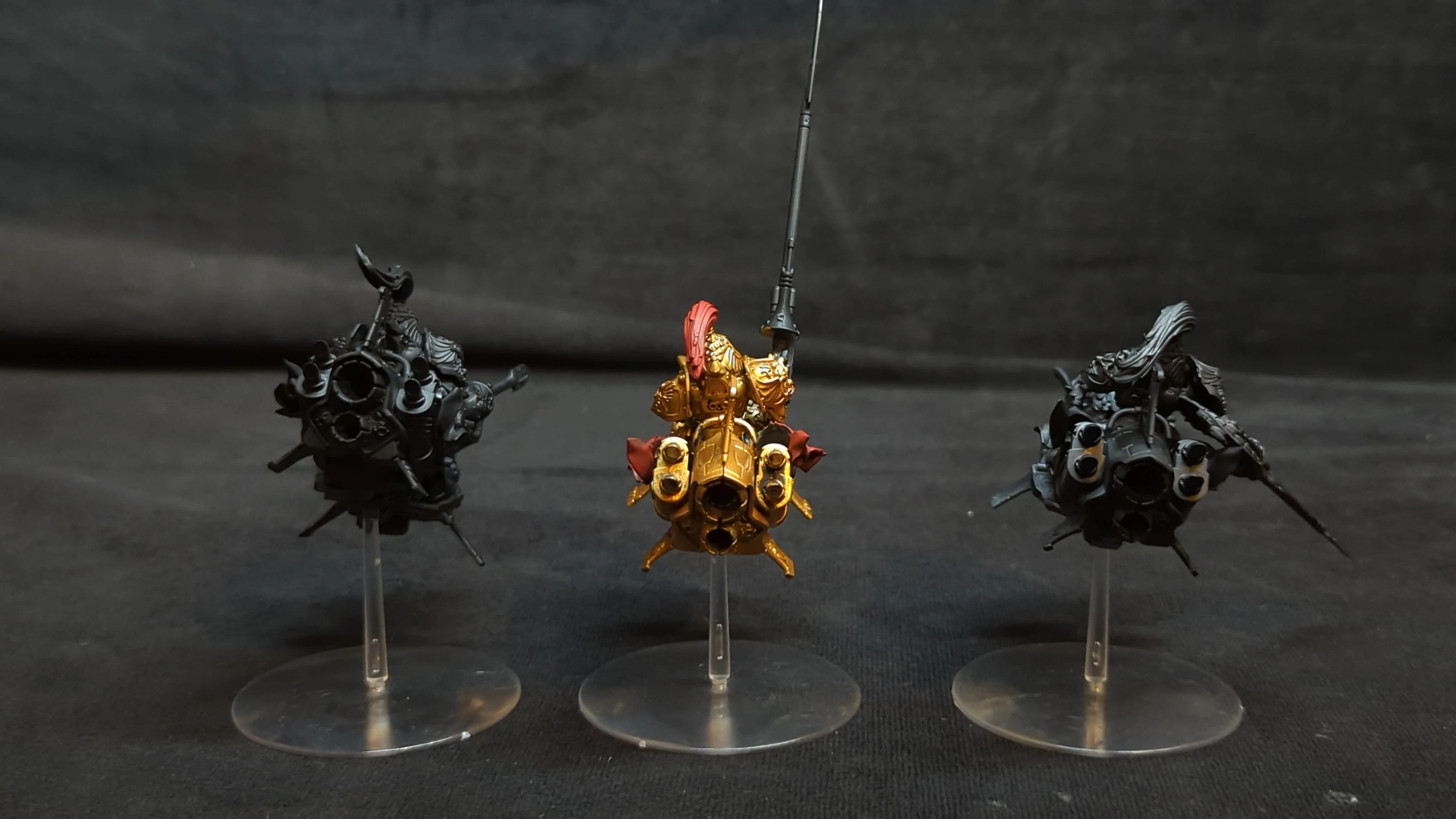 Warhammer 40k Adeptus Custodes Vertus Praetors x3 - Image 4