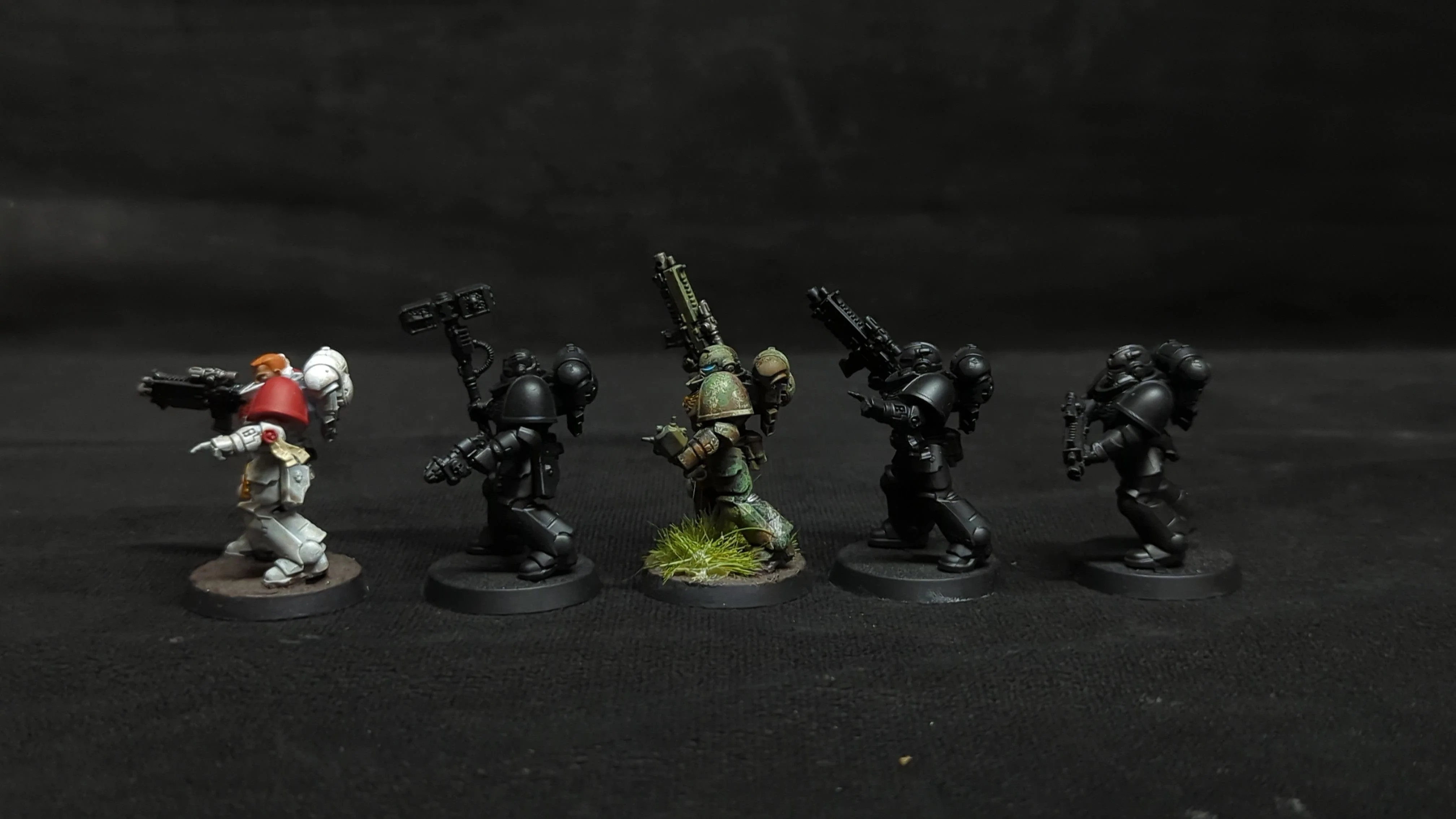 Warhammer 40k Space Marines Primaris Intercessors x5 - Image 3