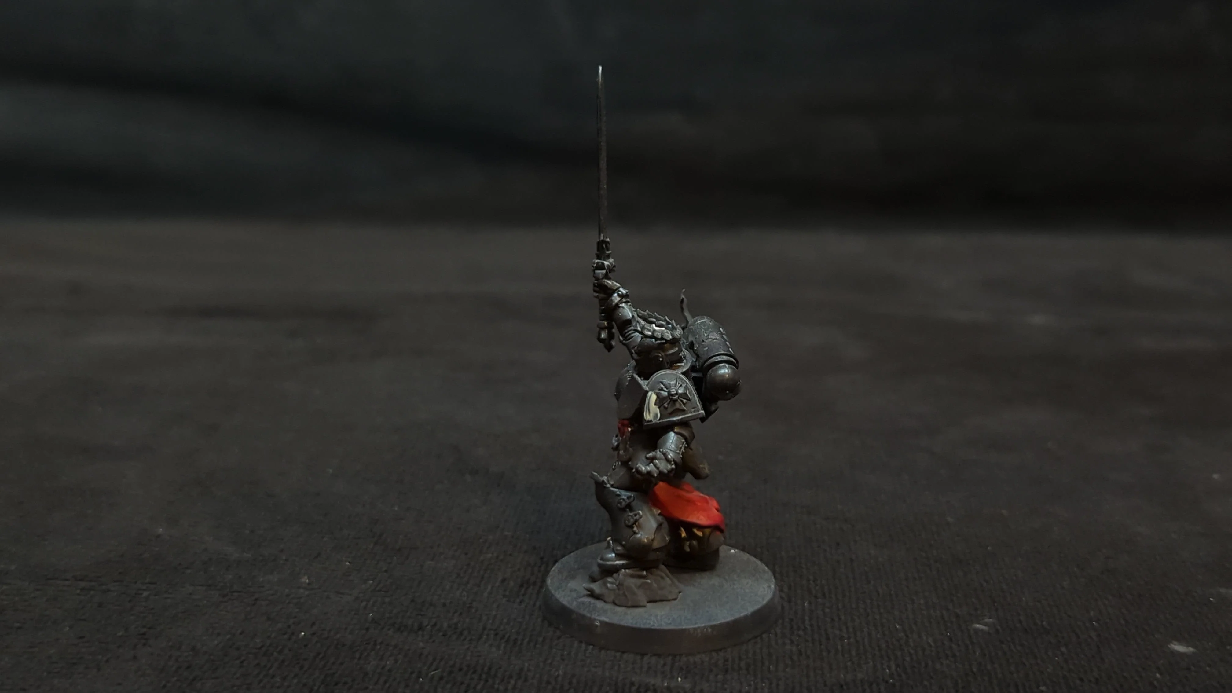 Warhammer 40k Black Templars Emperor's Champion x1 - Image 3
