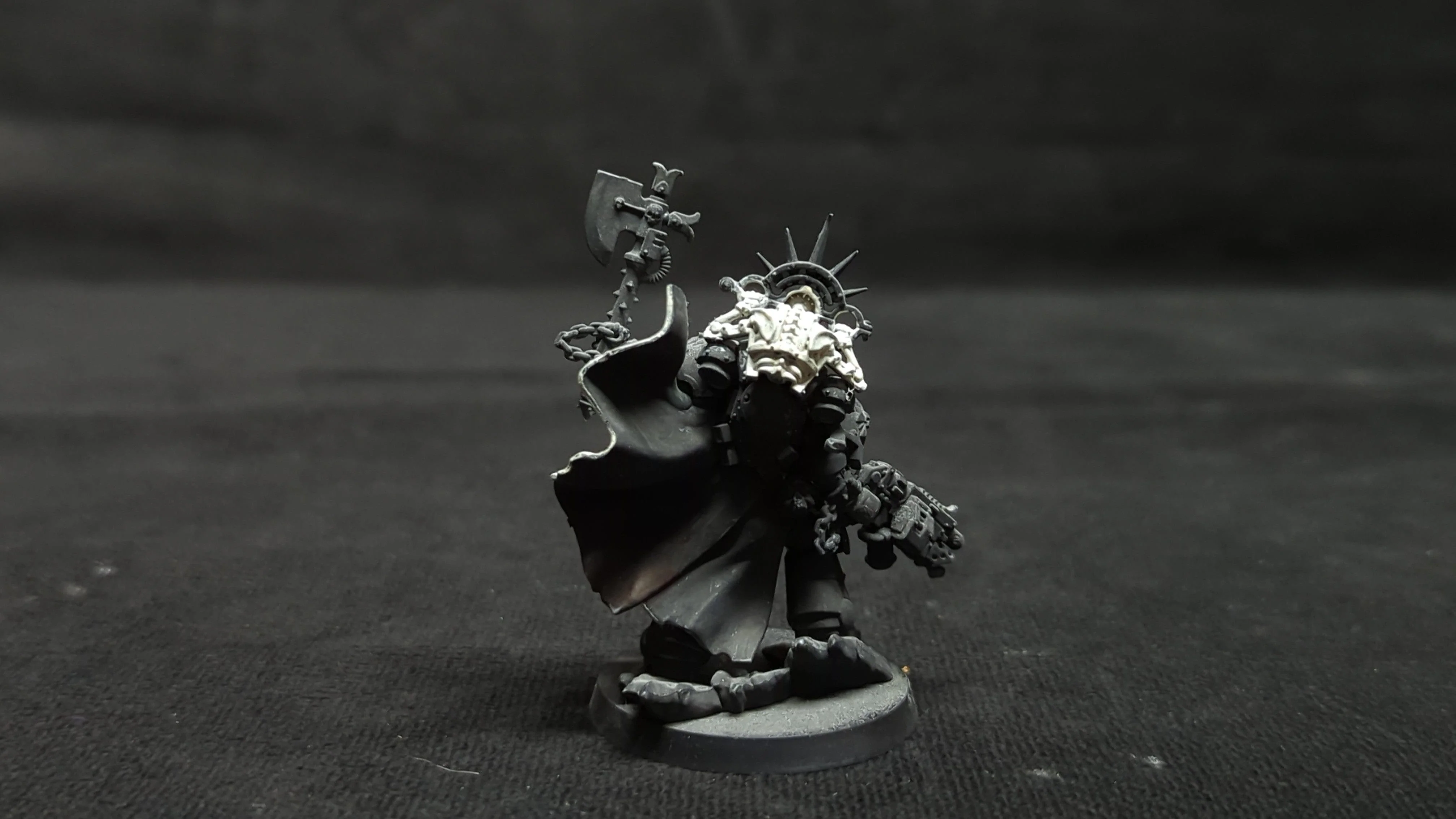 Warhammer 40k Black Templars Marshal x1 - Image 4