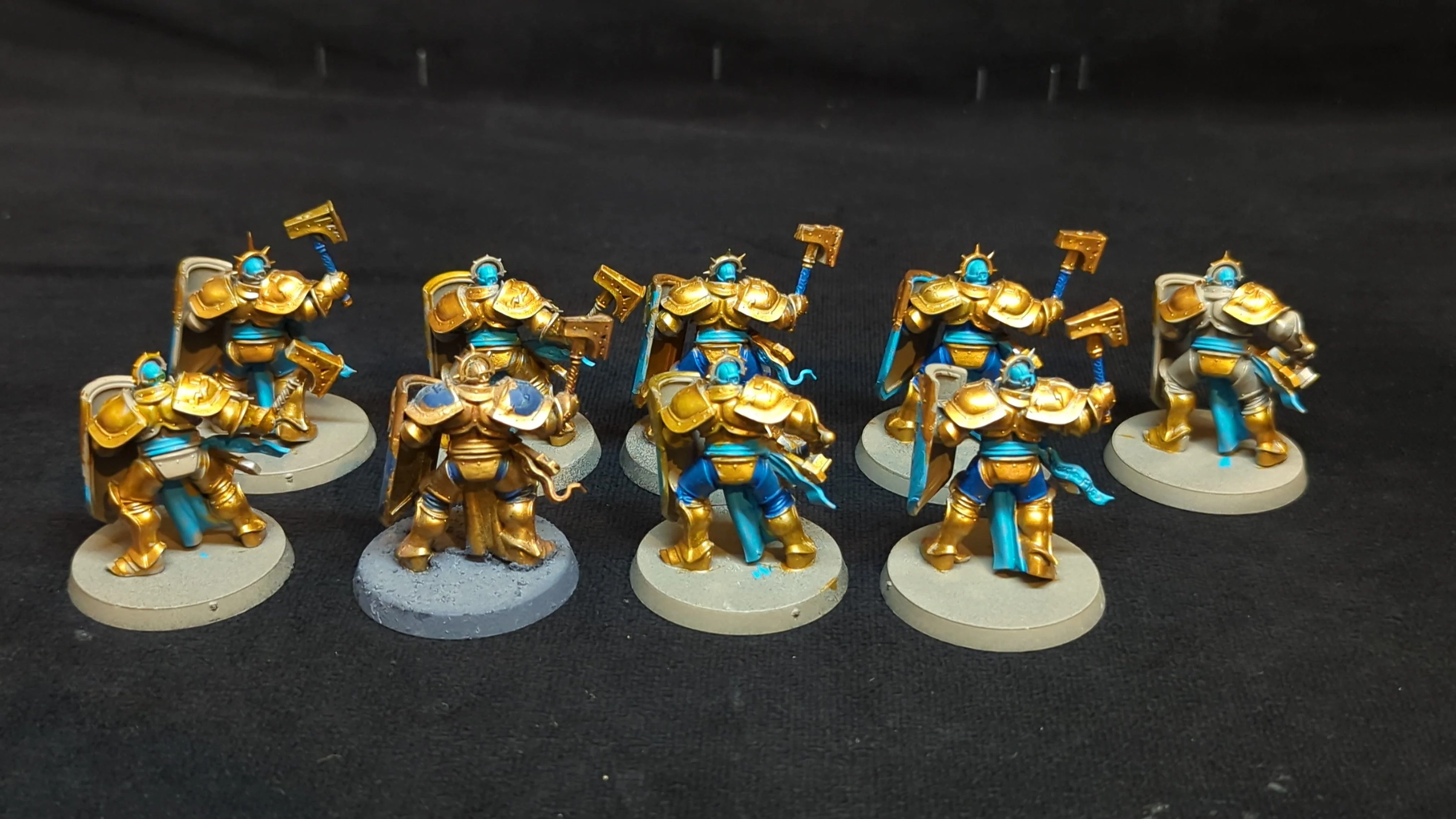 Age of Sigmar Stormcast Eternals Liberators x9 - Image 2
