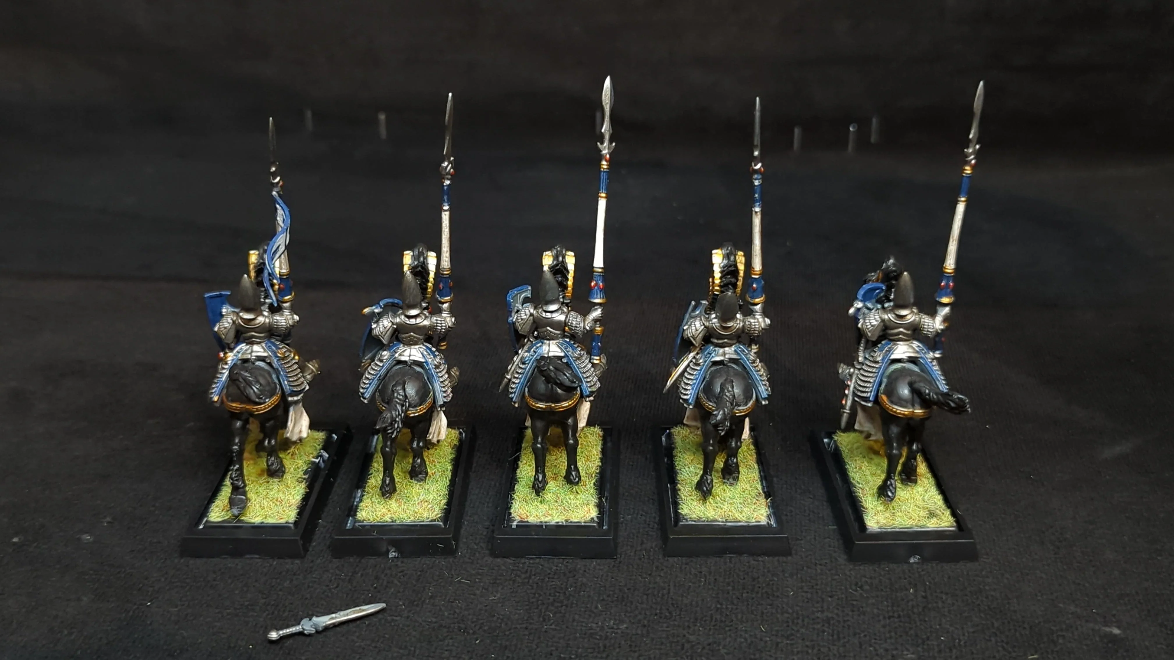 Old World High elves Silver helms x5 OOP Painted - Image 2