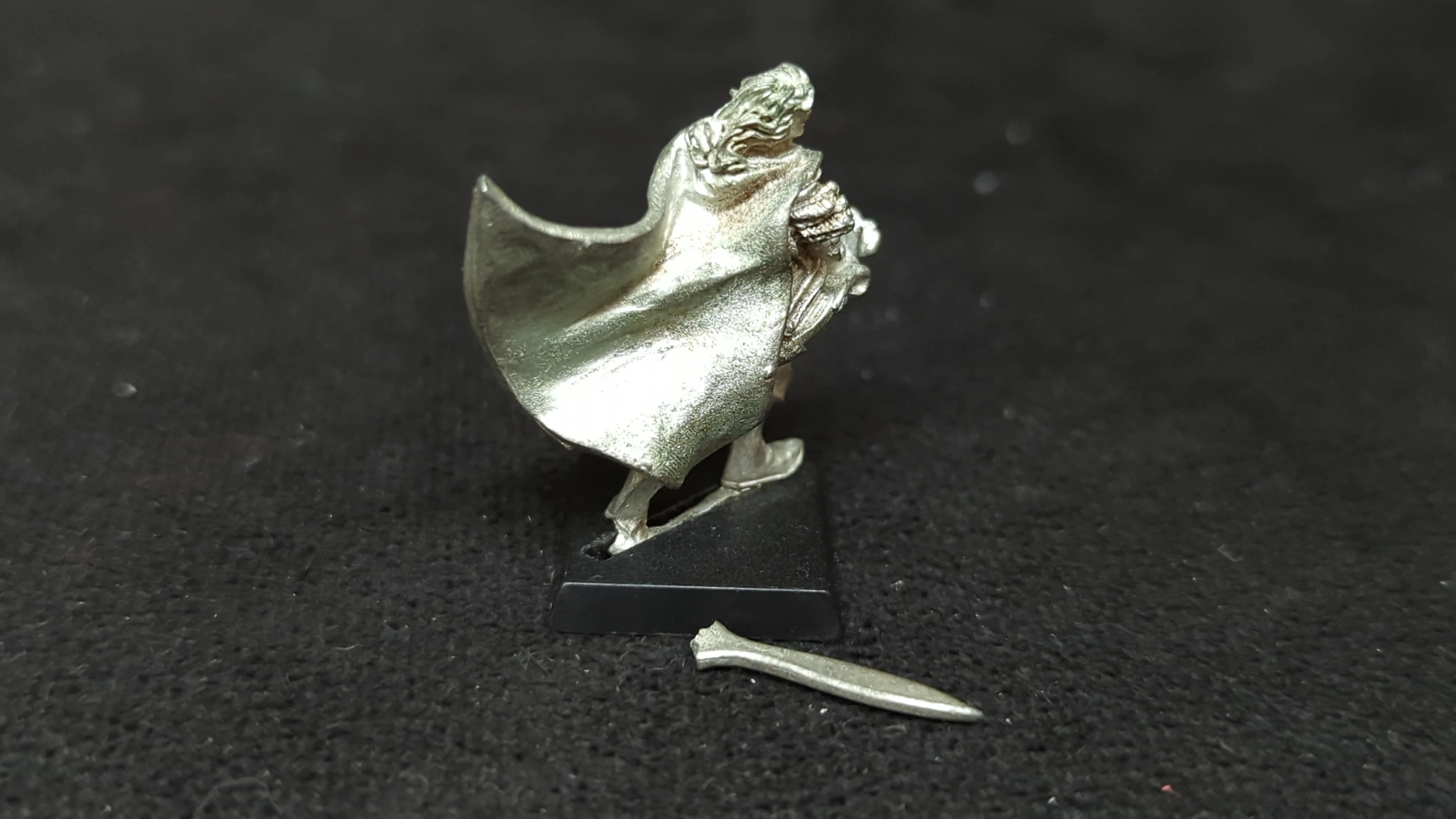 Warhammer Mordheim Mordheim Elven Ranger x1 - Image 2