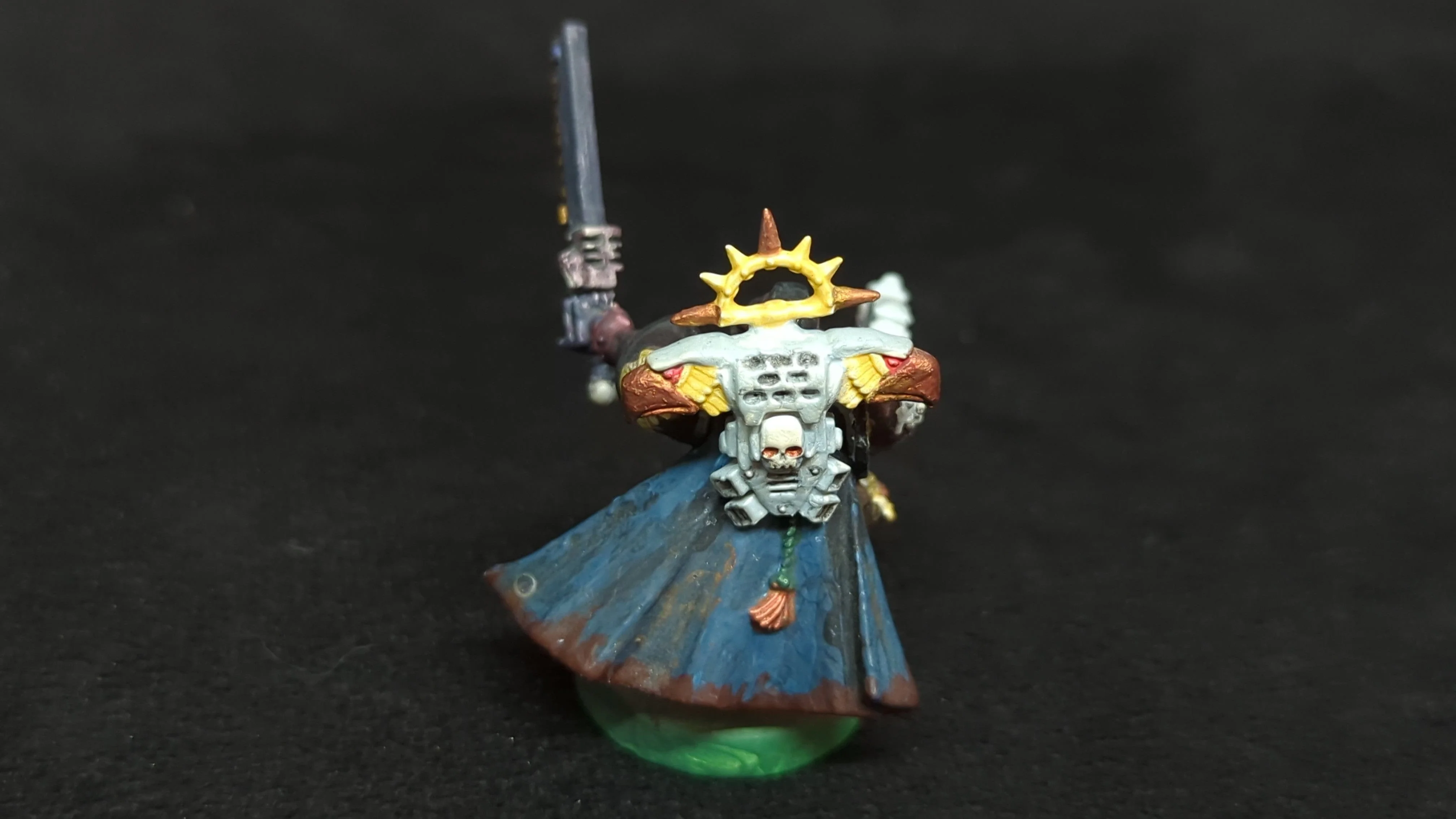 Warhammer 40k Space Marine Captain  (OOP) x1 OOP Painted - Image 2