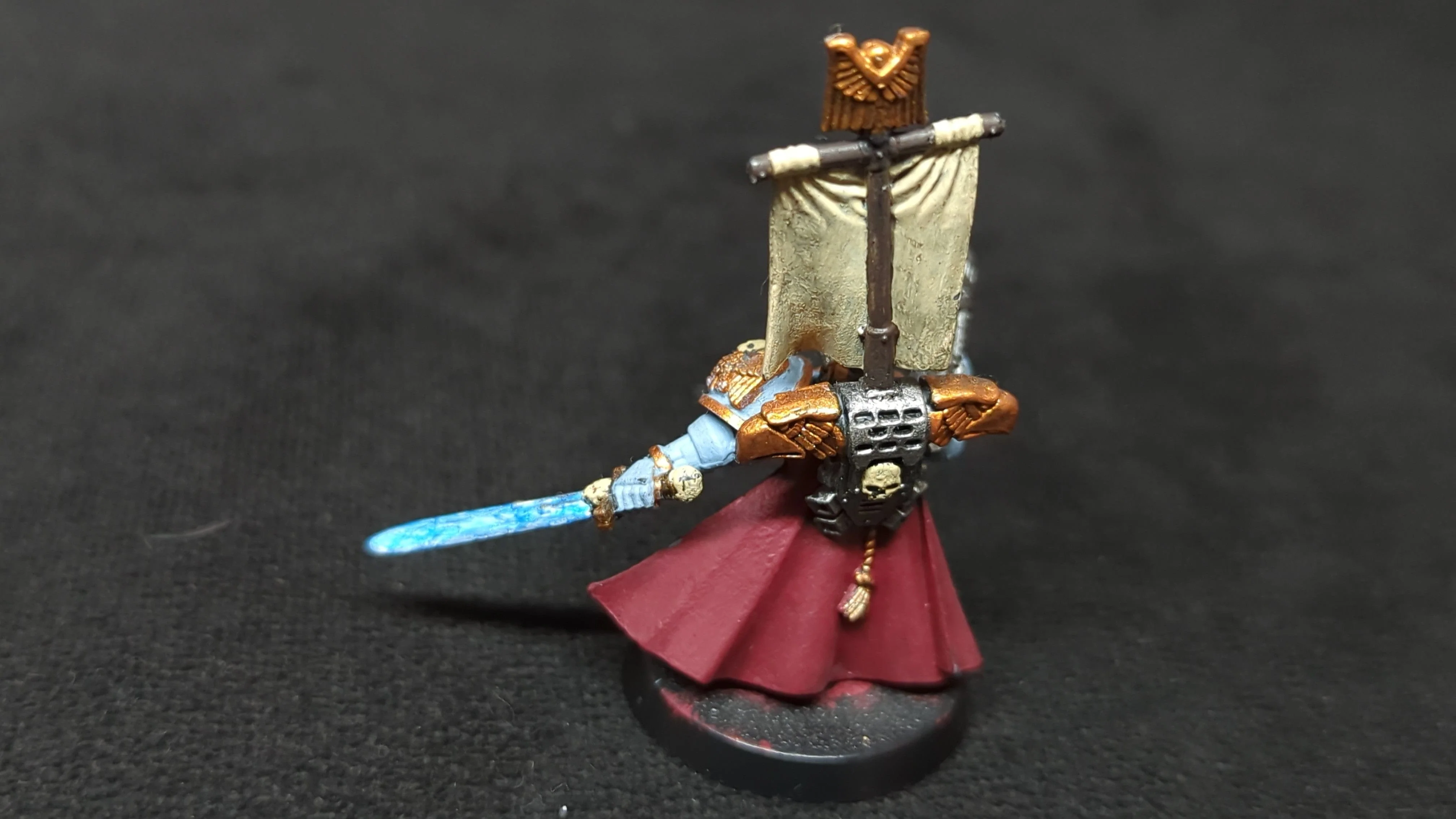 Warhammer 40k Space Marine Captain x1 Painted - Image 2