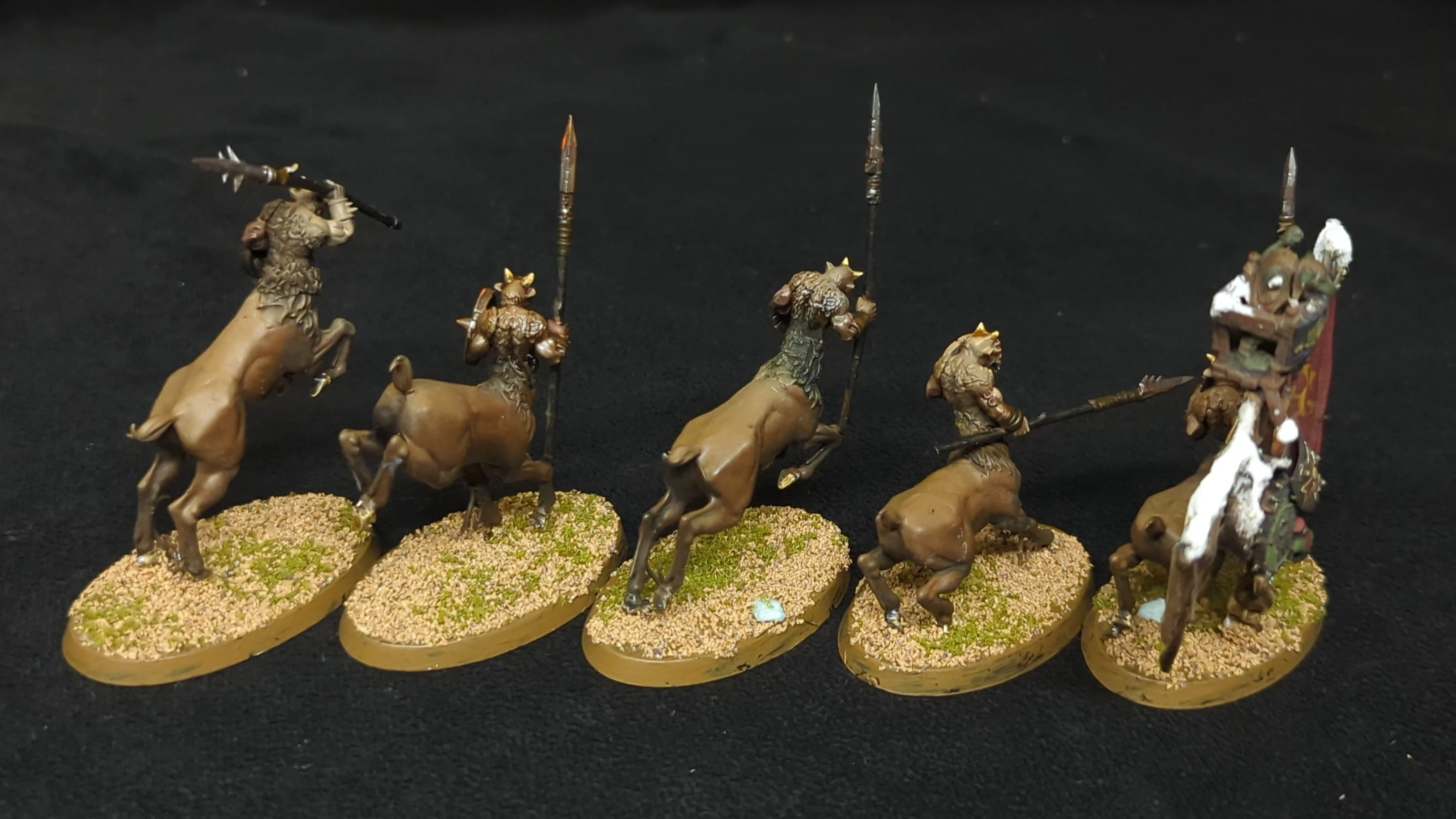 Age of Sigmar The Old World Beastman Breyherds Centigors x5 Painted - Image 2