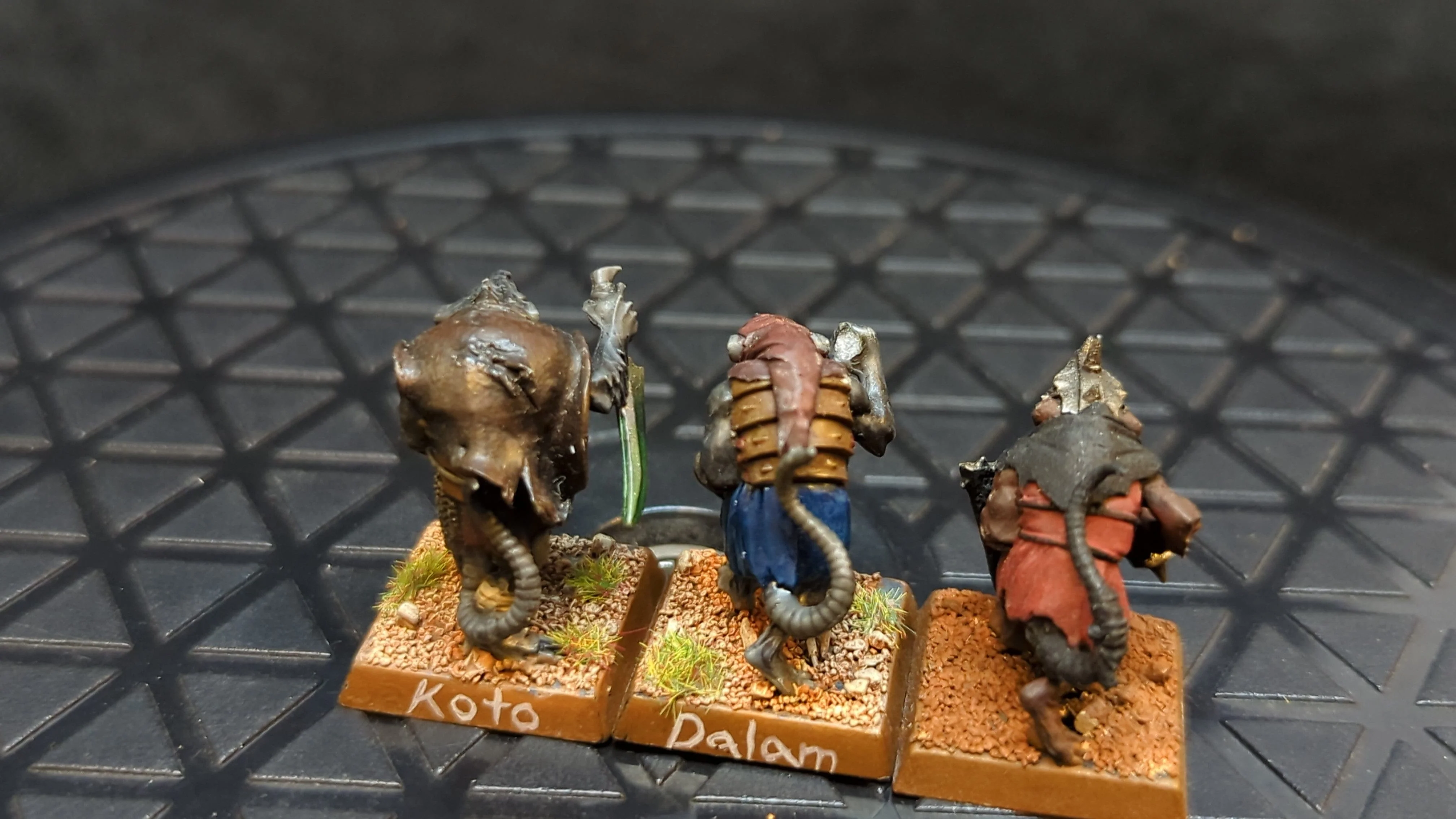 Age of Sigmar Skaven Gutter Runners x3 - Image 2