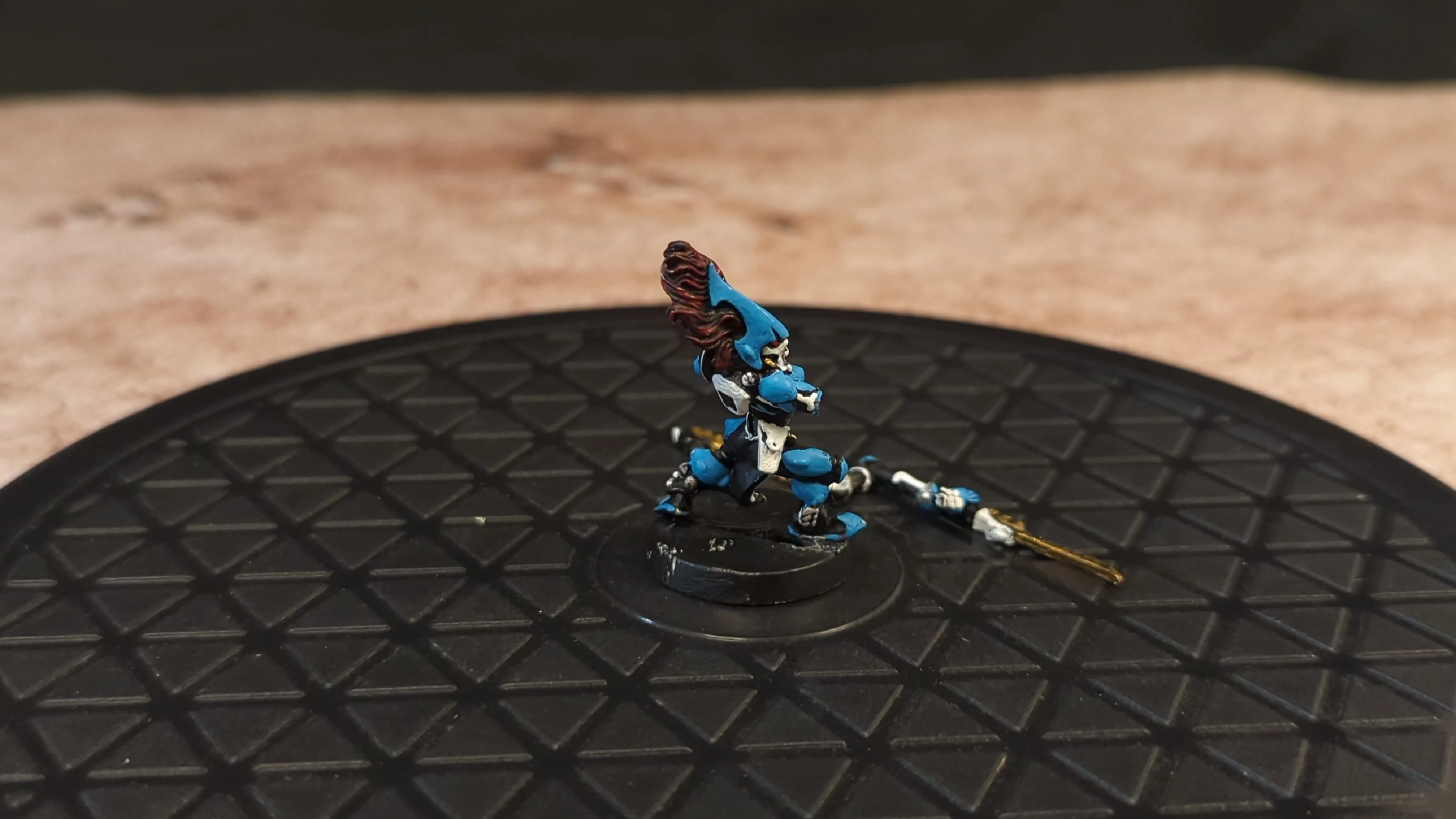 Warhammer 40k Howling Banshee Exarch  (OOP Metal) x1 - Image 2