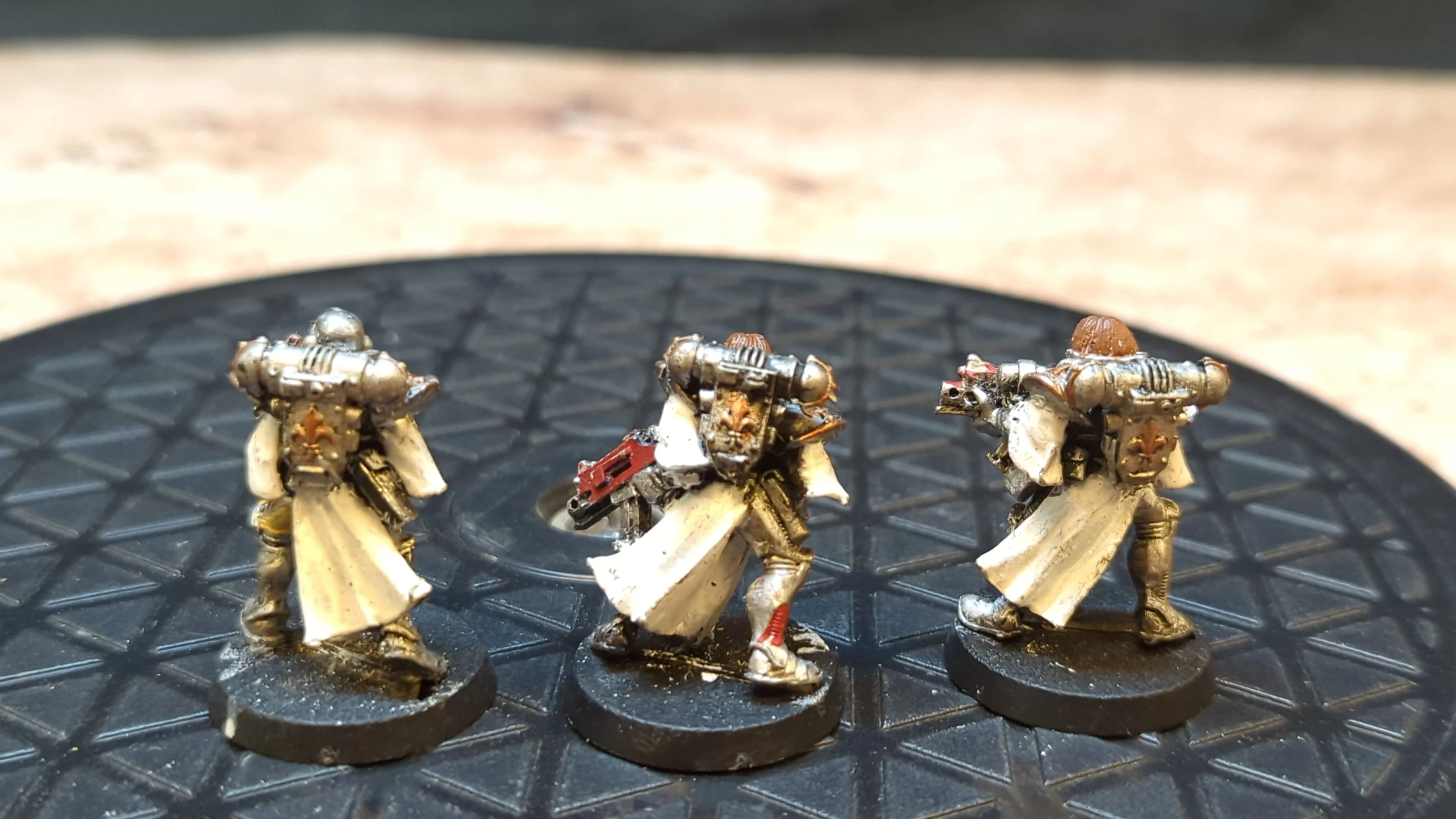 Warhammer 40k Adepta Sorroritas : Battle Sisters Squad (OOP Metal) x3 OOP Painted - Image 2