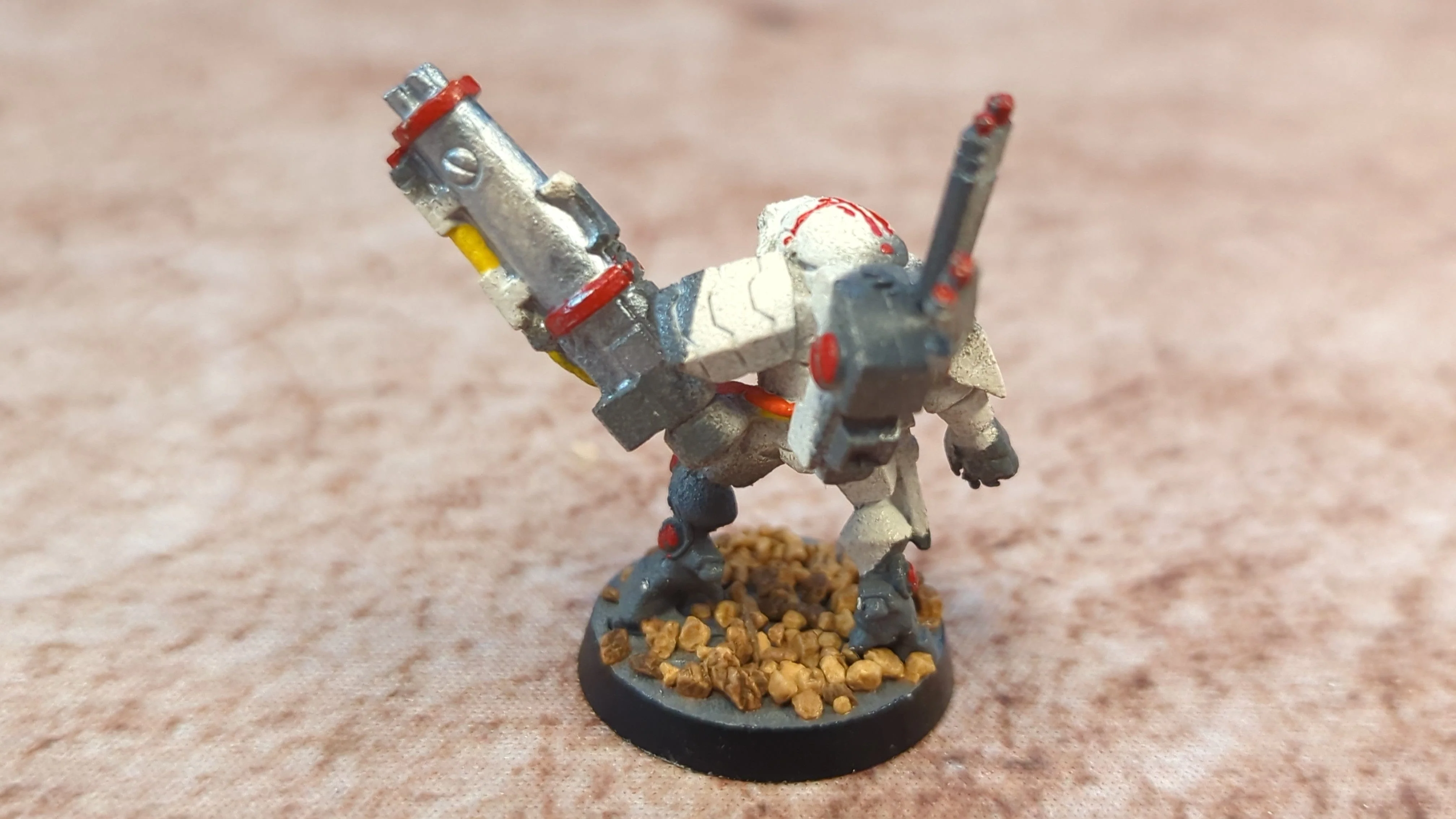 Warhammer 40k T'au Empire XV15 Stealth Armour x1 - Image 2