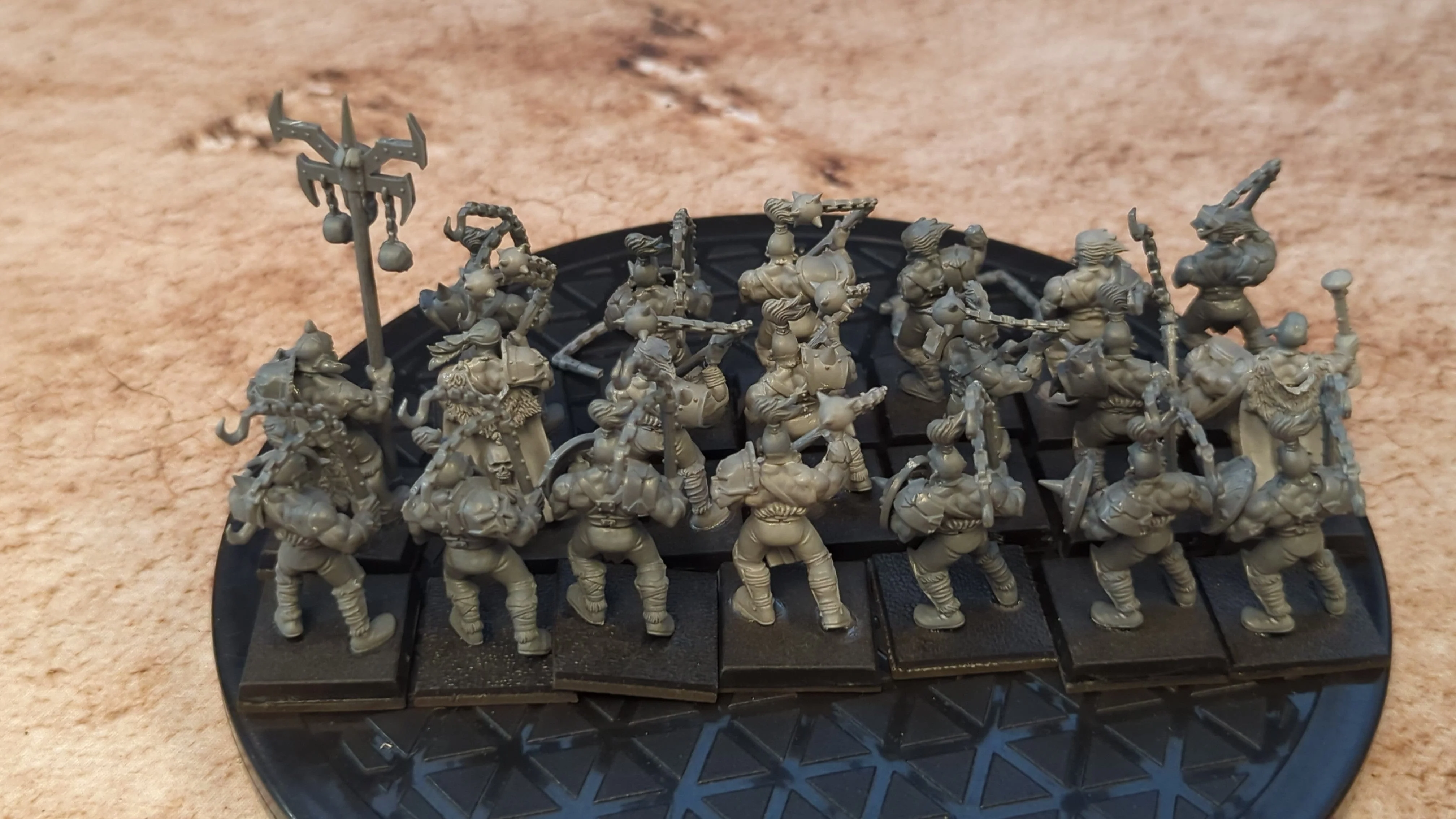 Age of Sigmar Slaves to Darkness Chaos Marauders (Old Model) x20 - Image 2