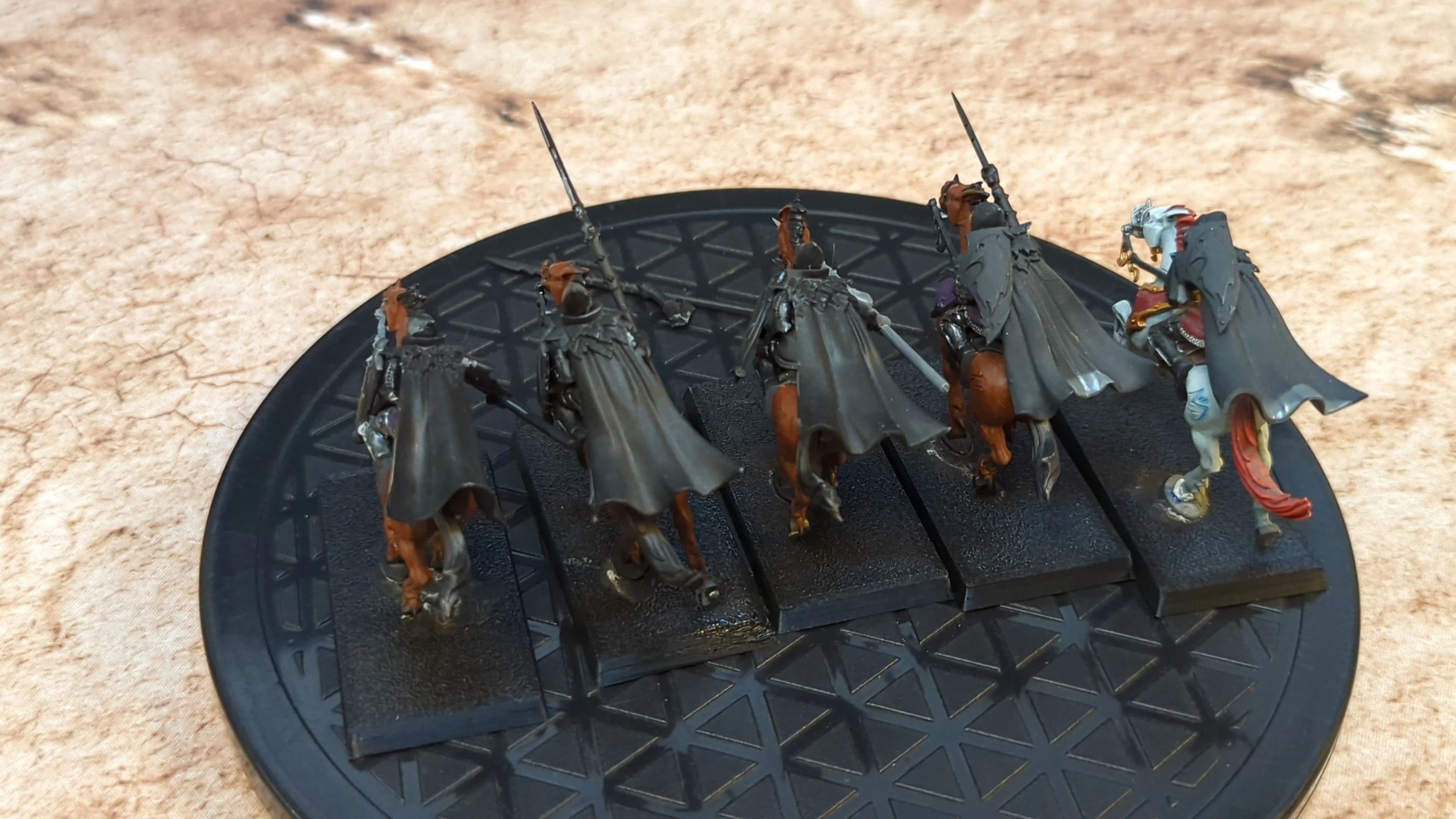 Age of Sigmar Daughters of Khaine Dark Riders x5 - Image 2