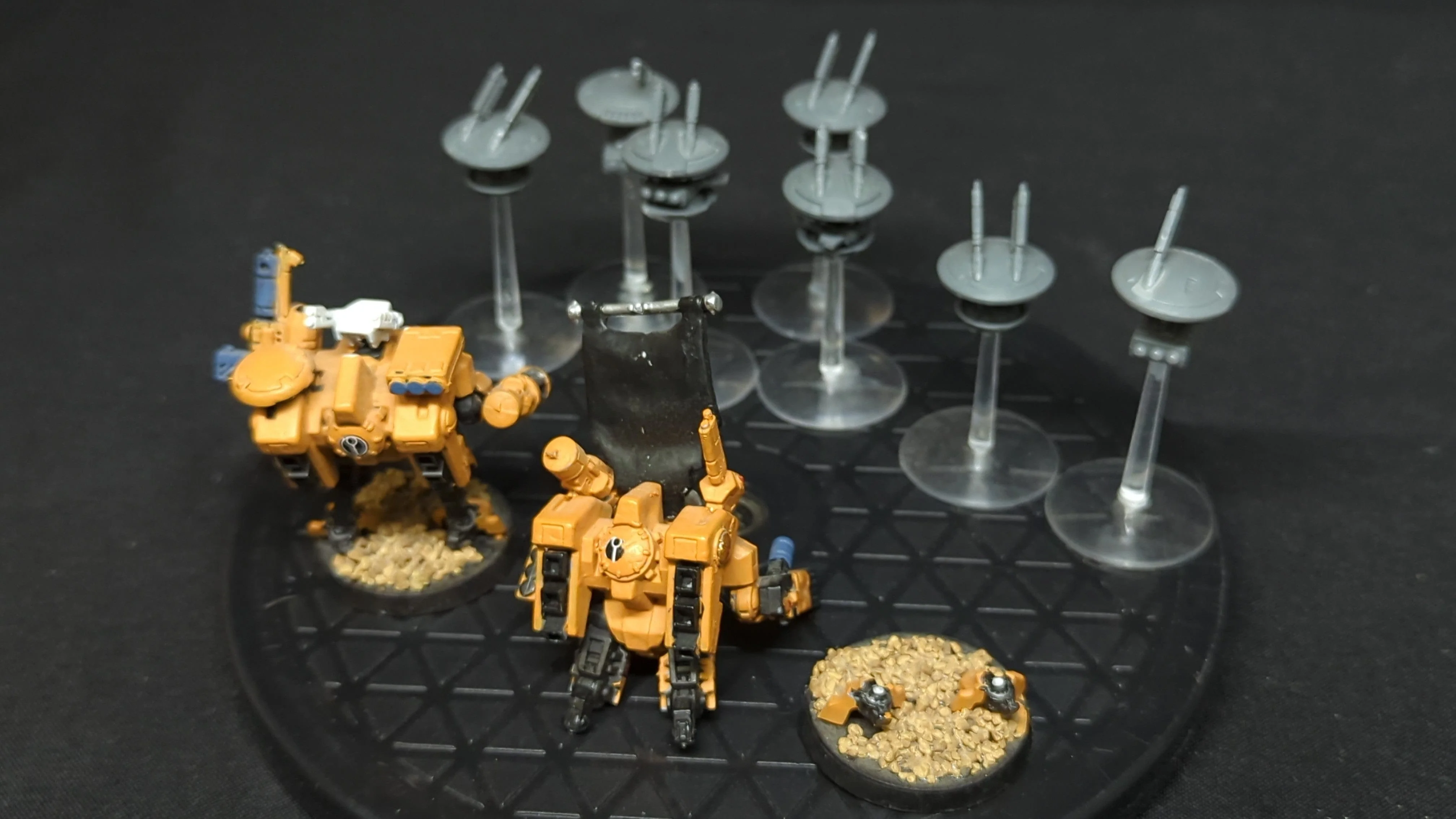 Warhammer 40k T'au Empire XV8 Crisis Battlesuit Team x2 - Image 2