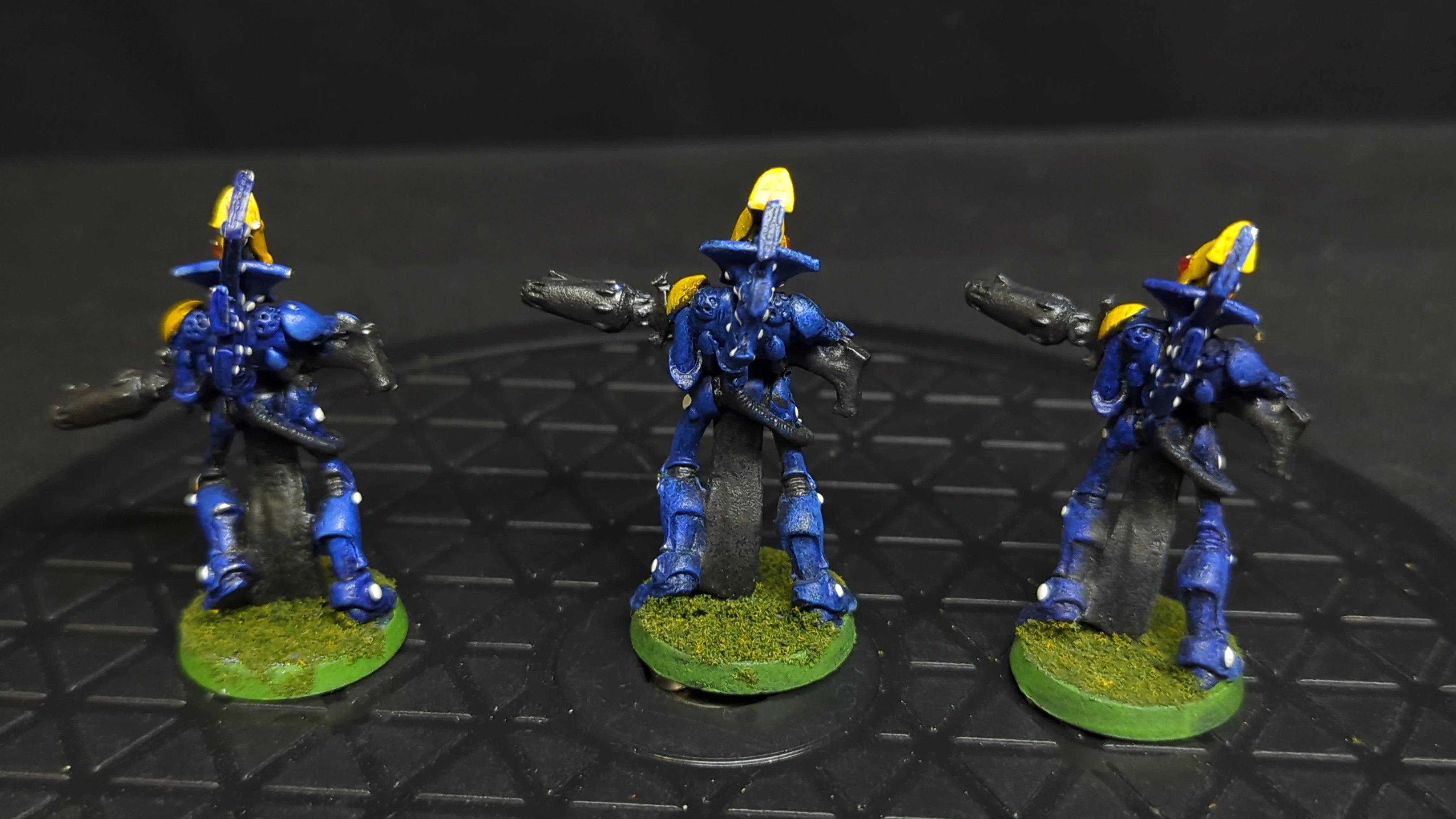 Warhammer 40k Wraithguard (oop metal) x3 OOP Painted - Image 2