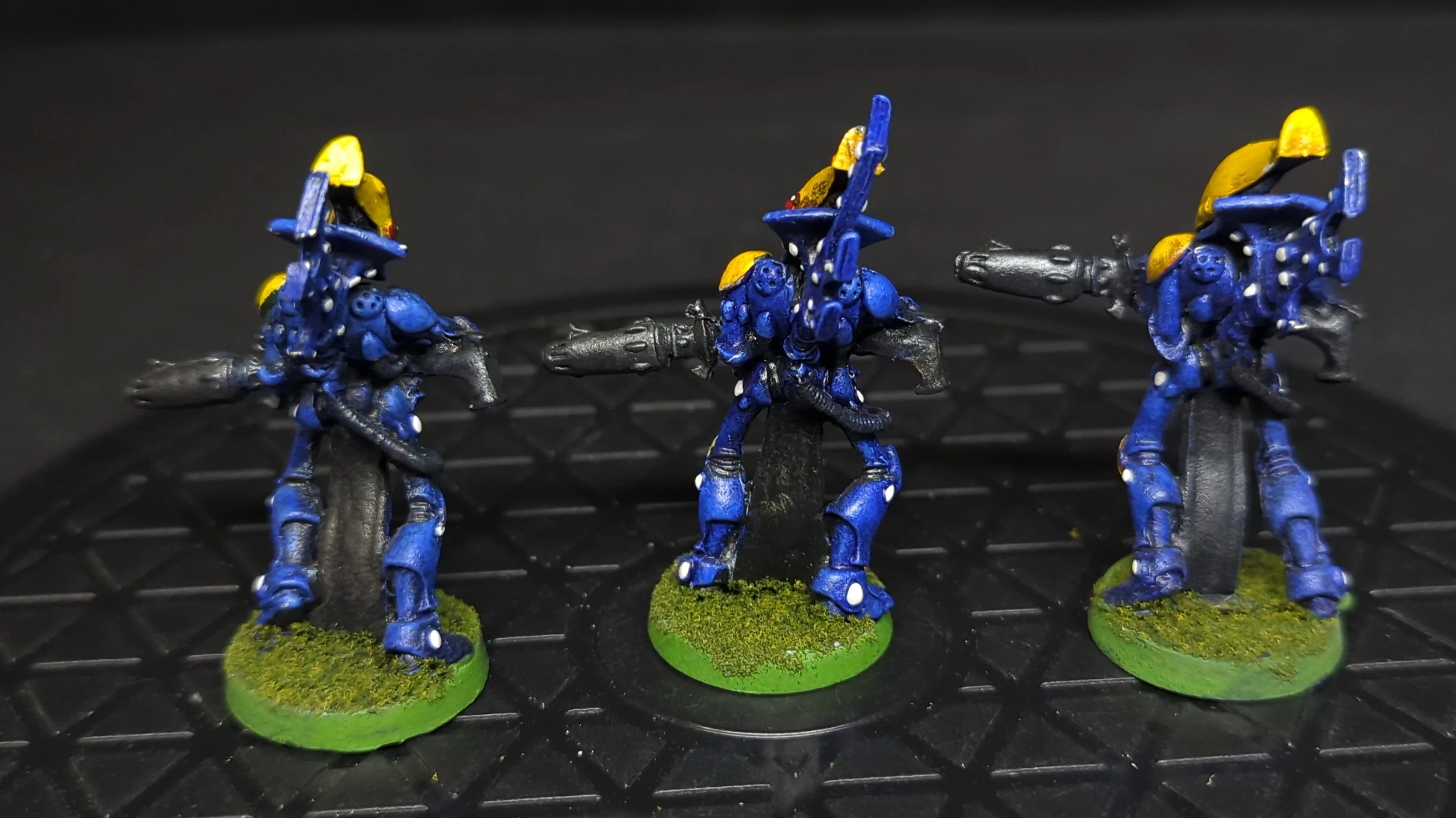 Warhammer 40k Wraithguard (oop metal) x3 OOP Painted - Image 2