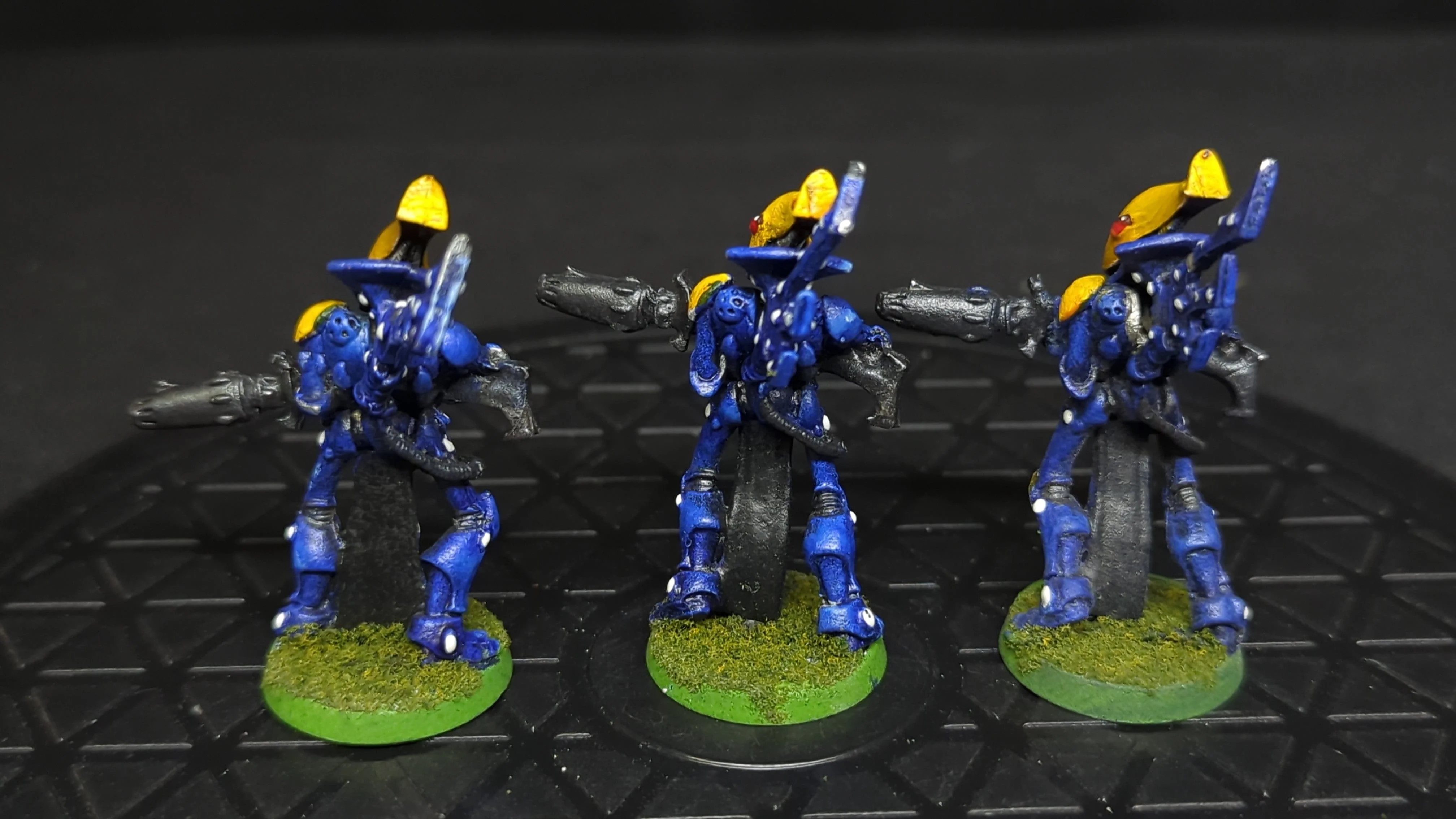 Warhammer 40k Wraithguard (oop metal) x3 OOP Painted - Image 2