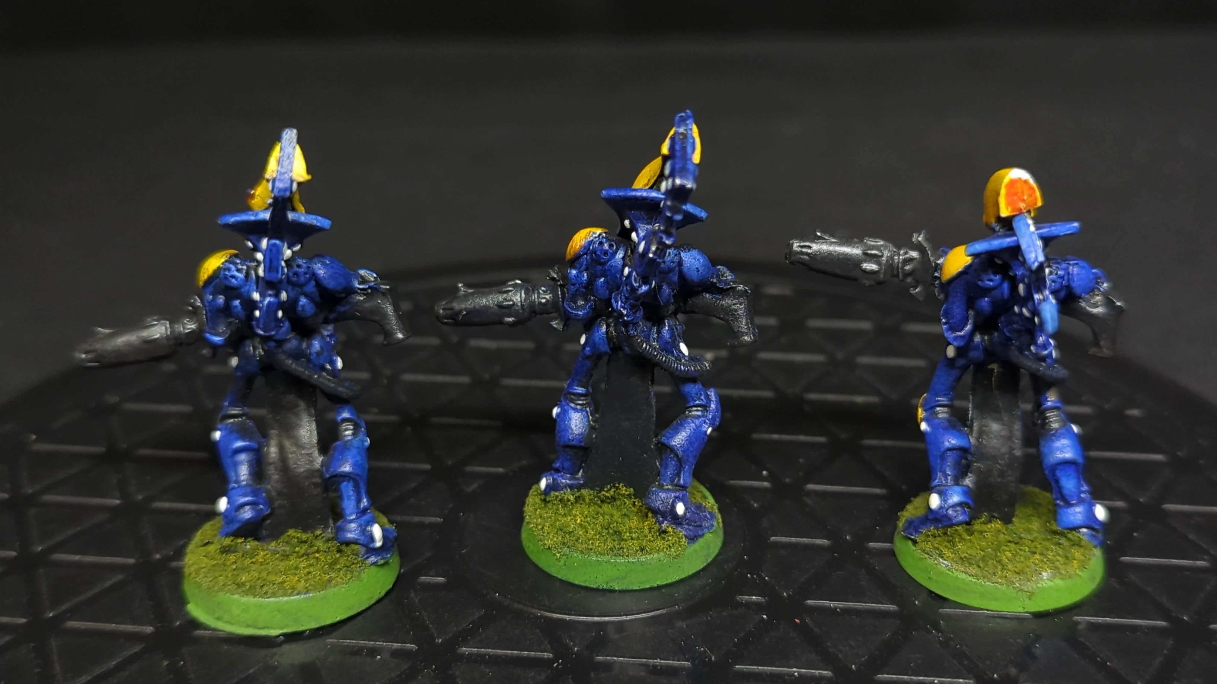 Warhammer 40k Wraithguard (oop metal) x3 OOP Painted - Image 2