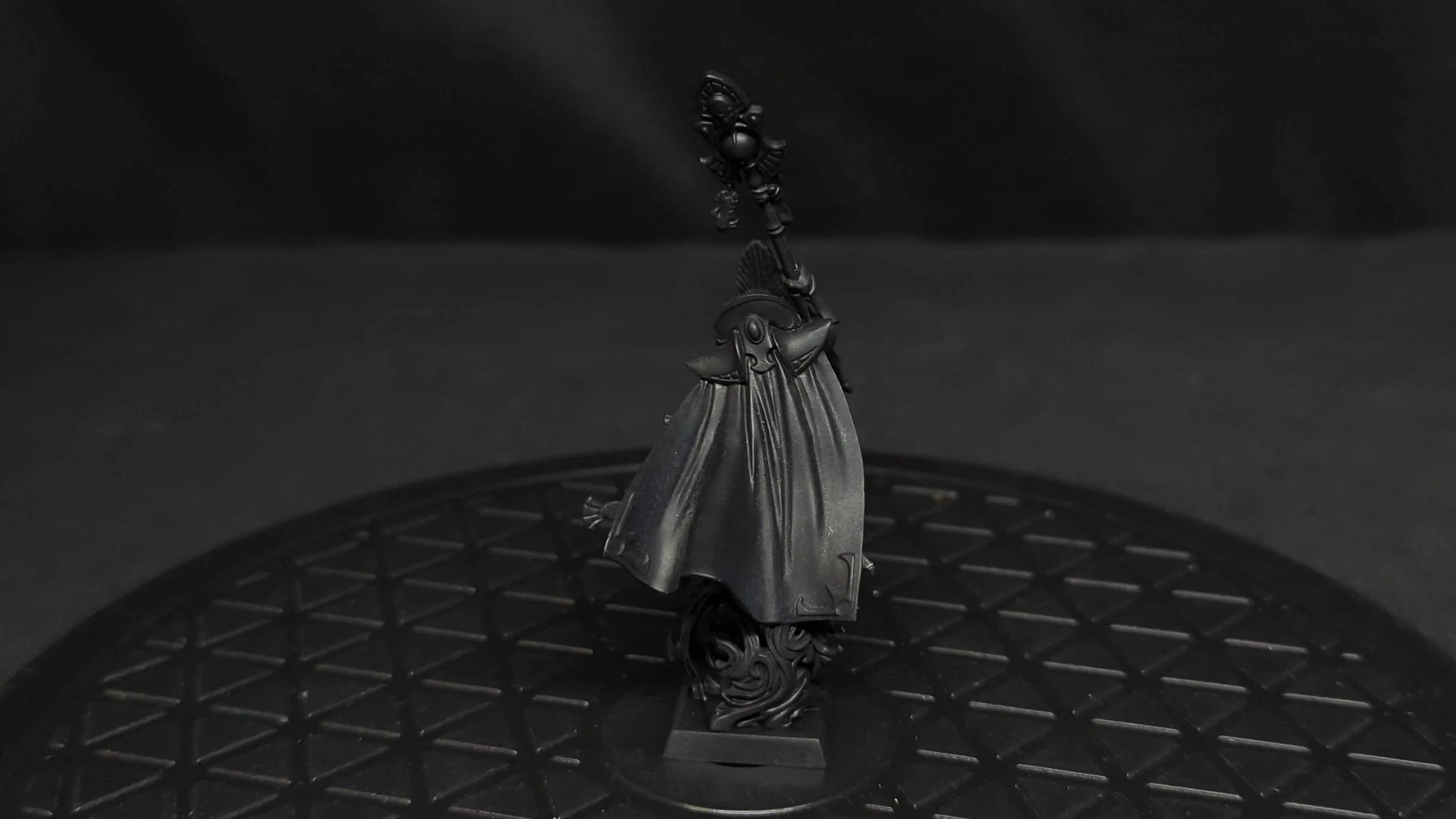 The Old World High Elf Mage (OOP) x1 - Image 2