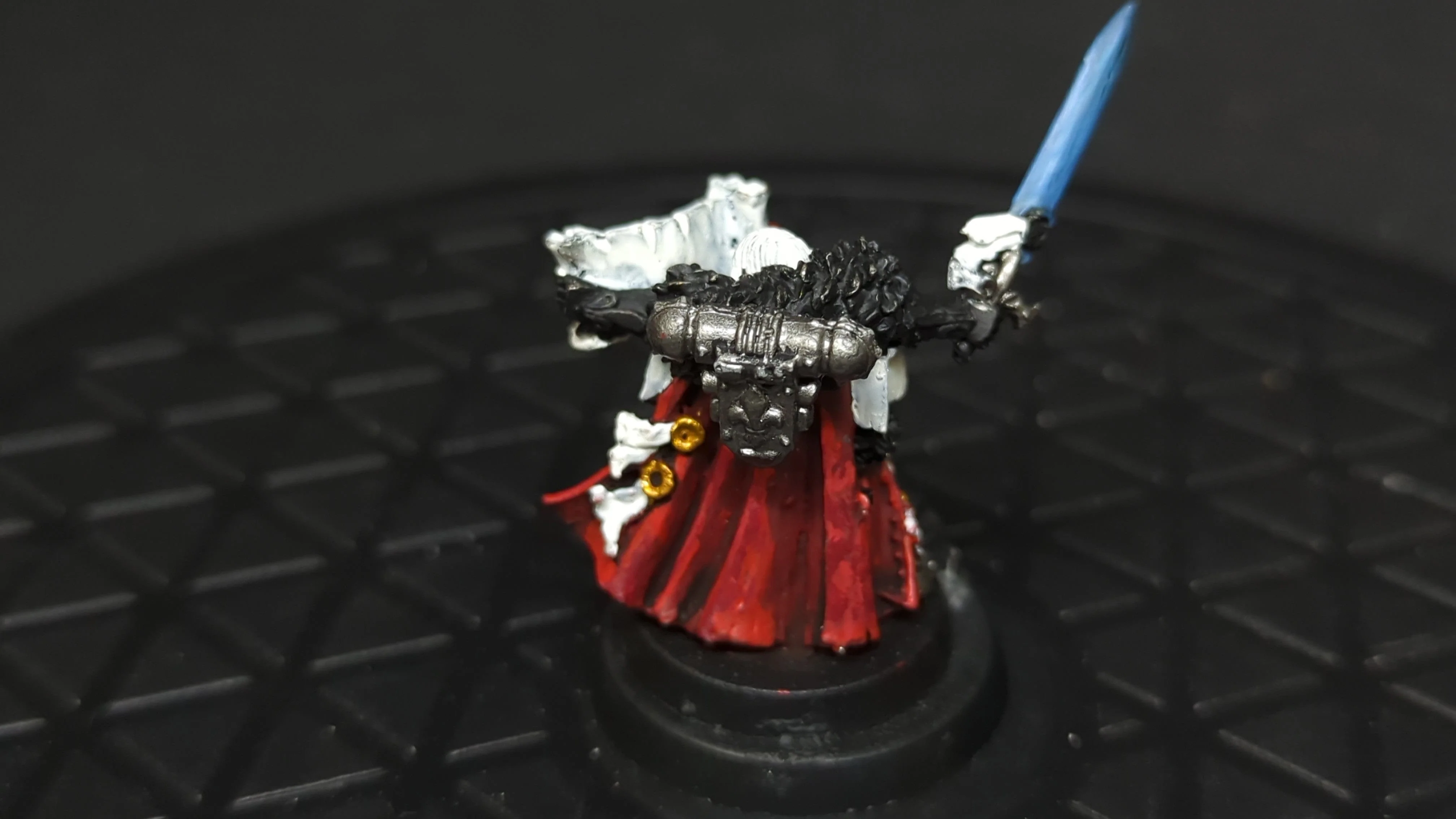Warhammer 40k Adepta Sororitas Canoness (OOP Metal) x1 OOP Painted - Image 2