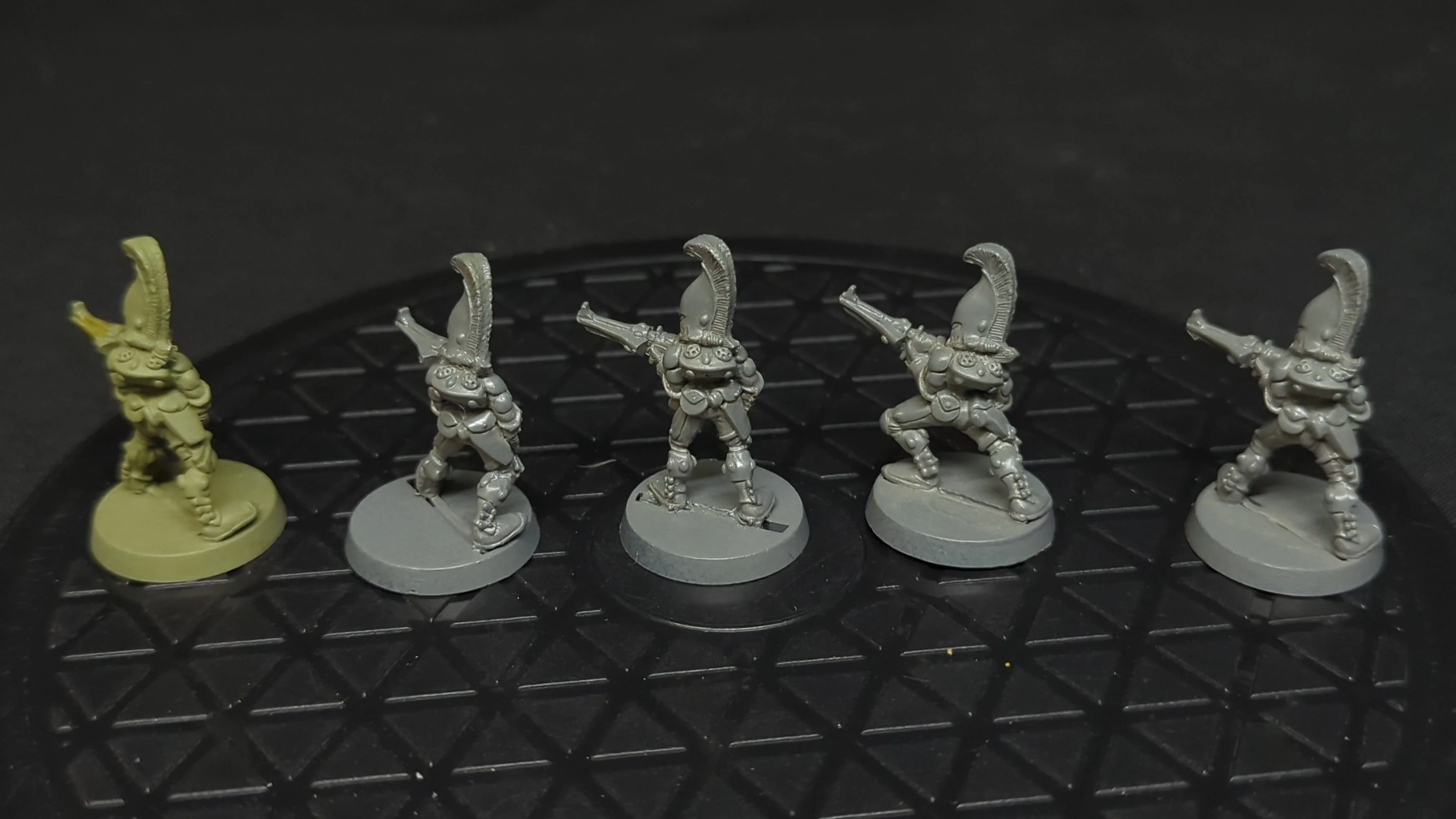 Warhammer 40k Rogue Trader Dire Avengers (OOP Metal) x5 - Image 2
