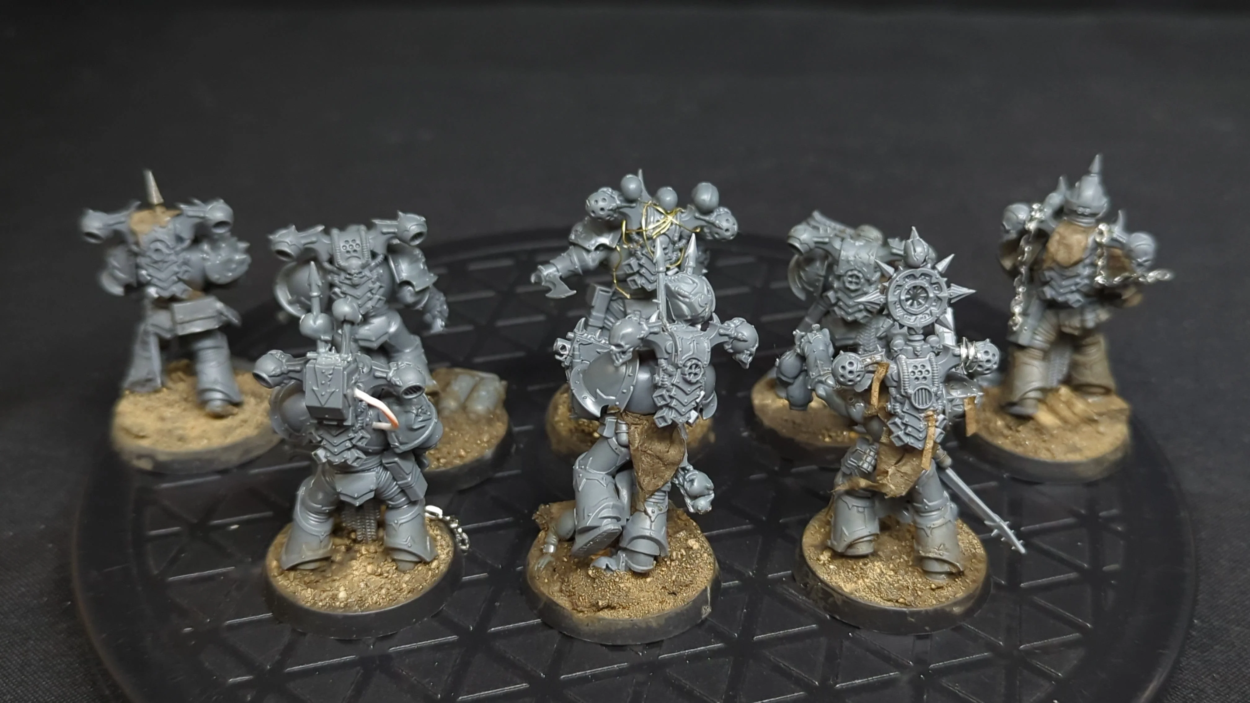 Warhammer 40k Chaos Space Marines Legionaries x8 - Image 2