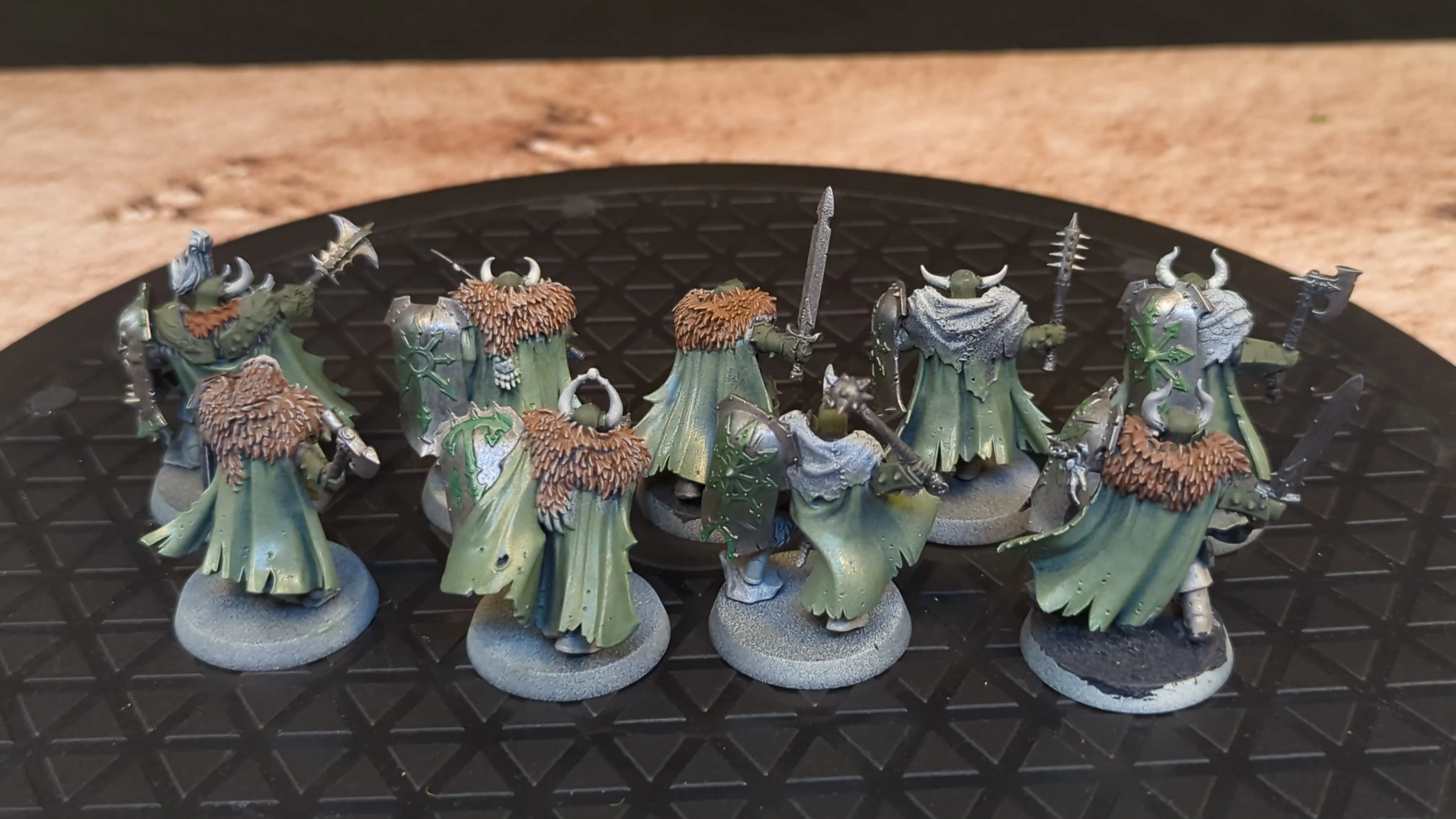 Age of Sigmar Slaves to Darkness Chaos Warriors x9 - Image 2