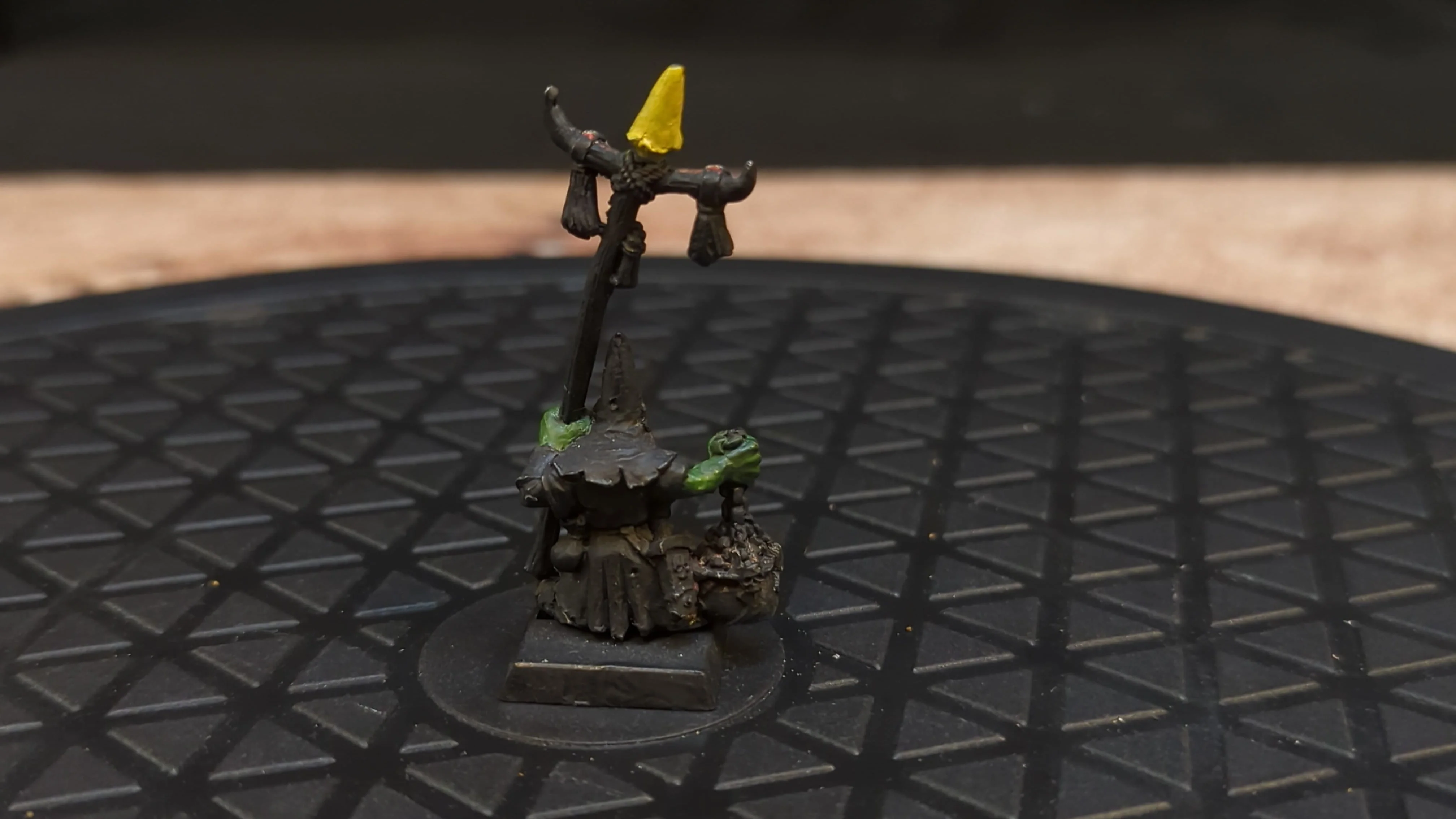 The Old World Orc & Goblin Tribes Night Goblin Shaman (OOP Metal) x1 - Image 2