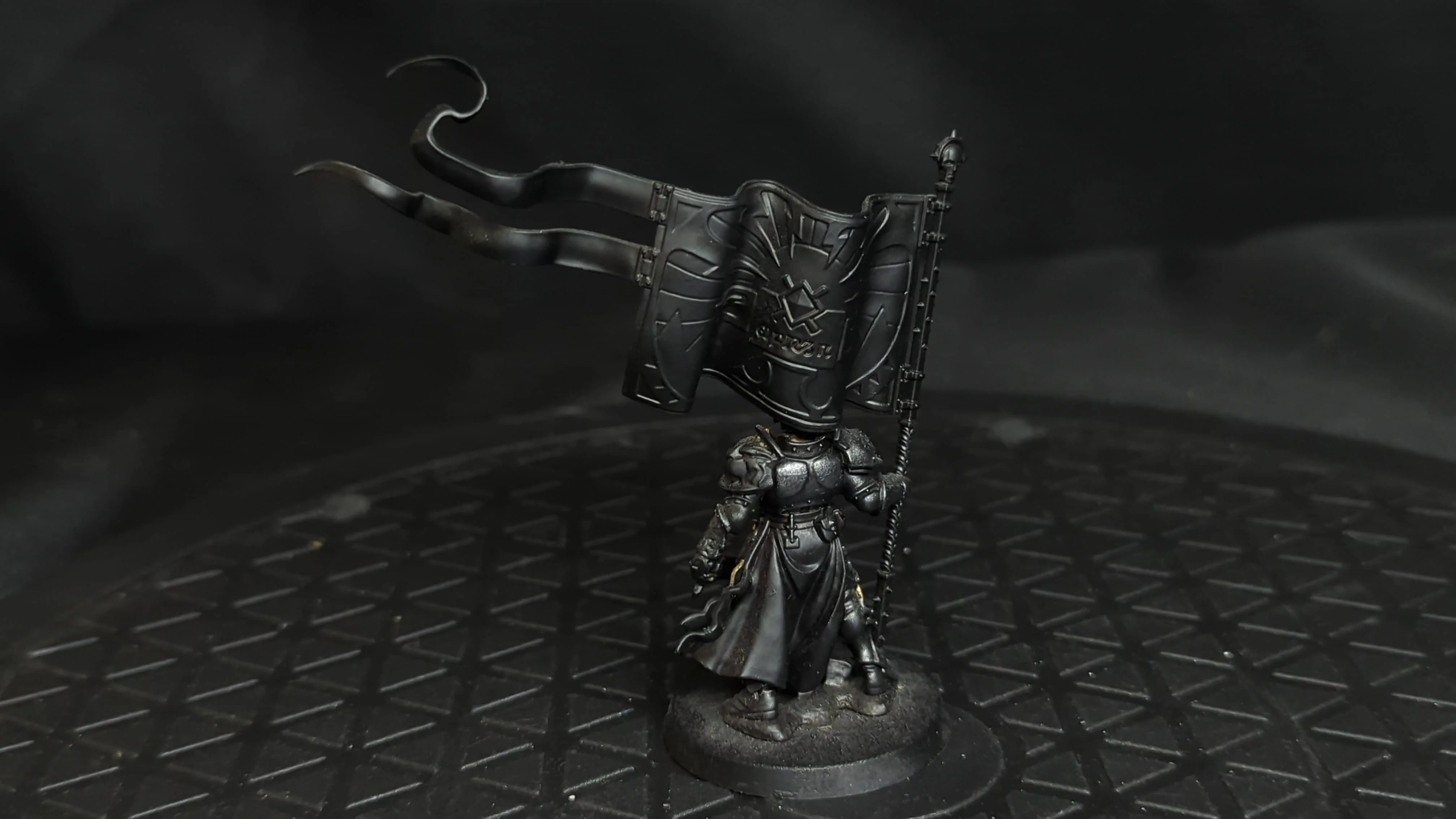 Age of Sigmar Stormcast Eternals Knight-Vexillor with Banner of Apotheosis x1 - Image 2