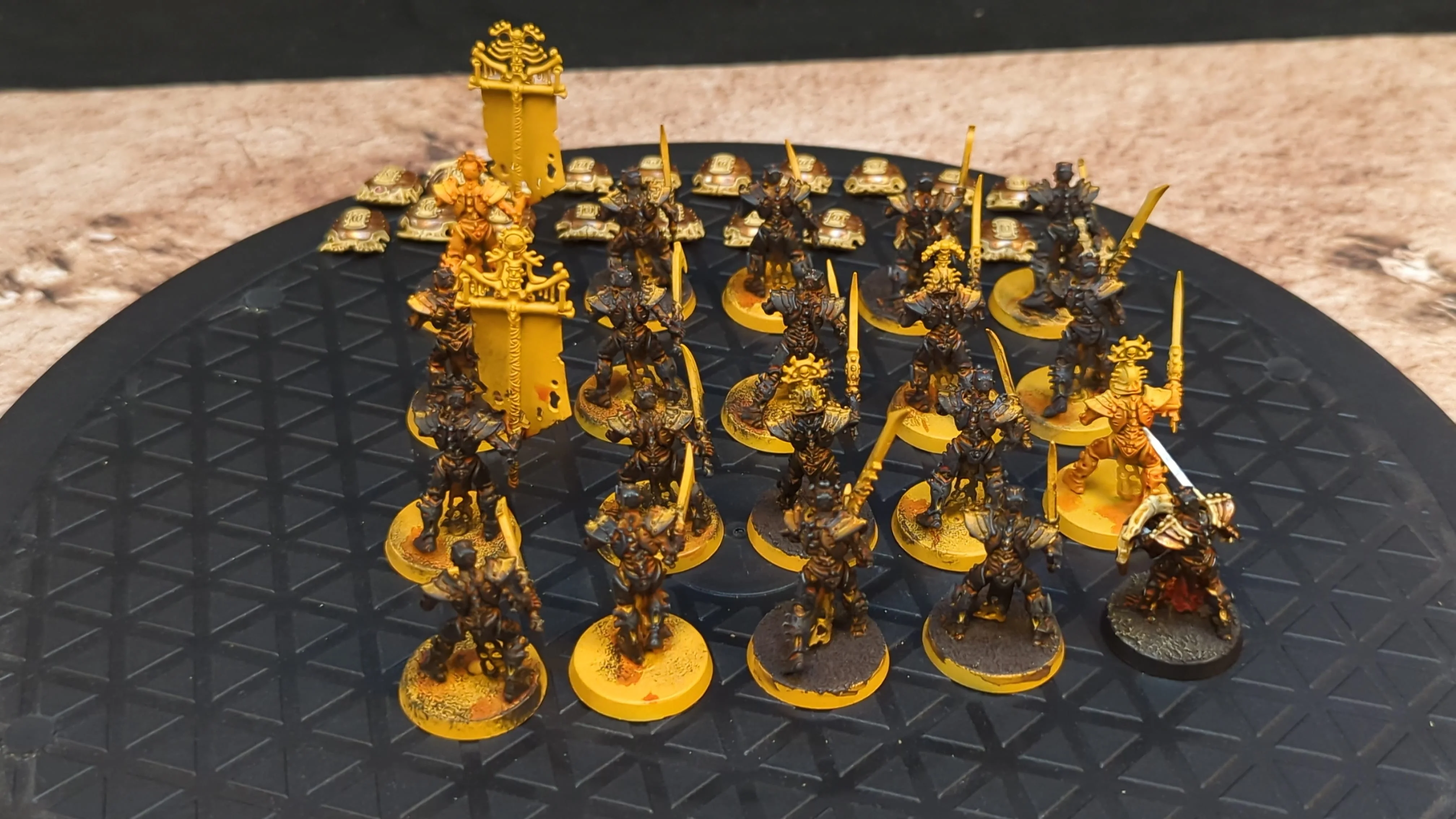 Age of Sigmar Ossiarch Bonereapers Mortek Guard x20 - Image 2
