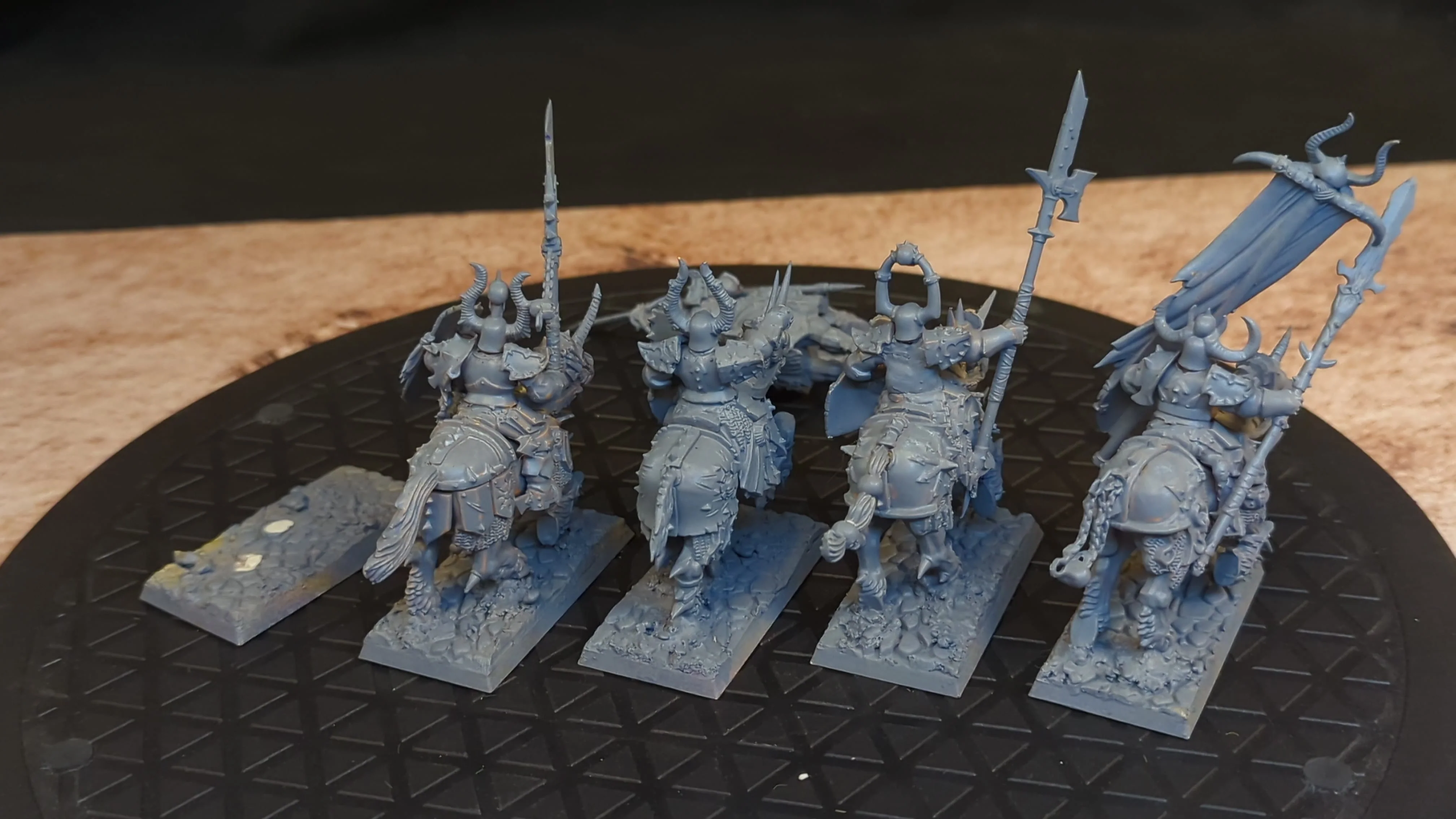 Age of Sigmar Slaves to Darkness Chaos Knights x5 - Image 2