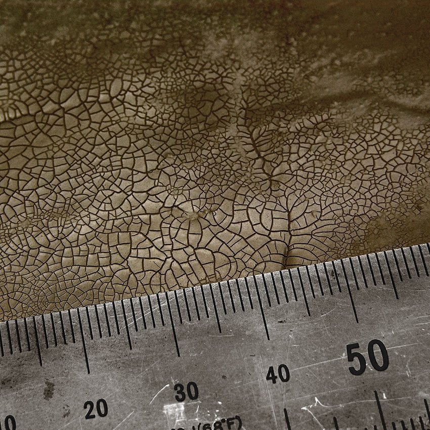 AK Interactive Dark & Dry Crackle Effects - 100ml (Acrylic) - Image 2