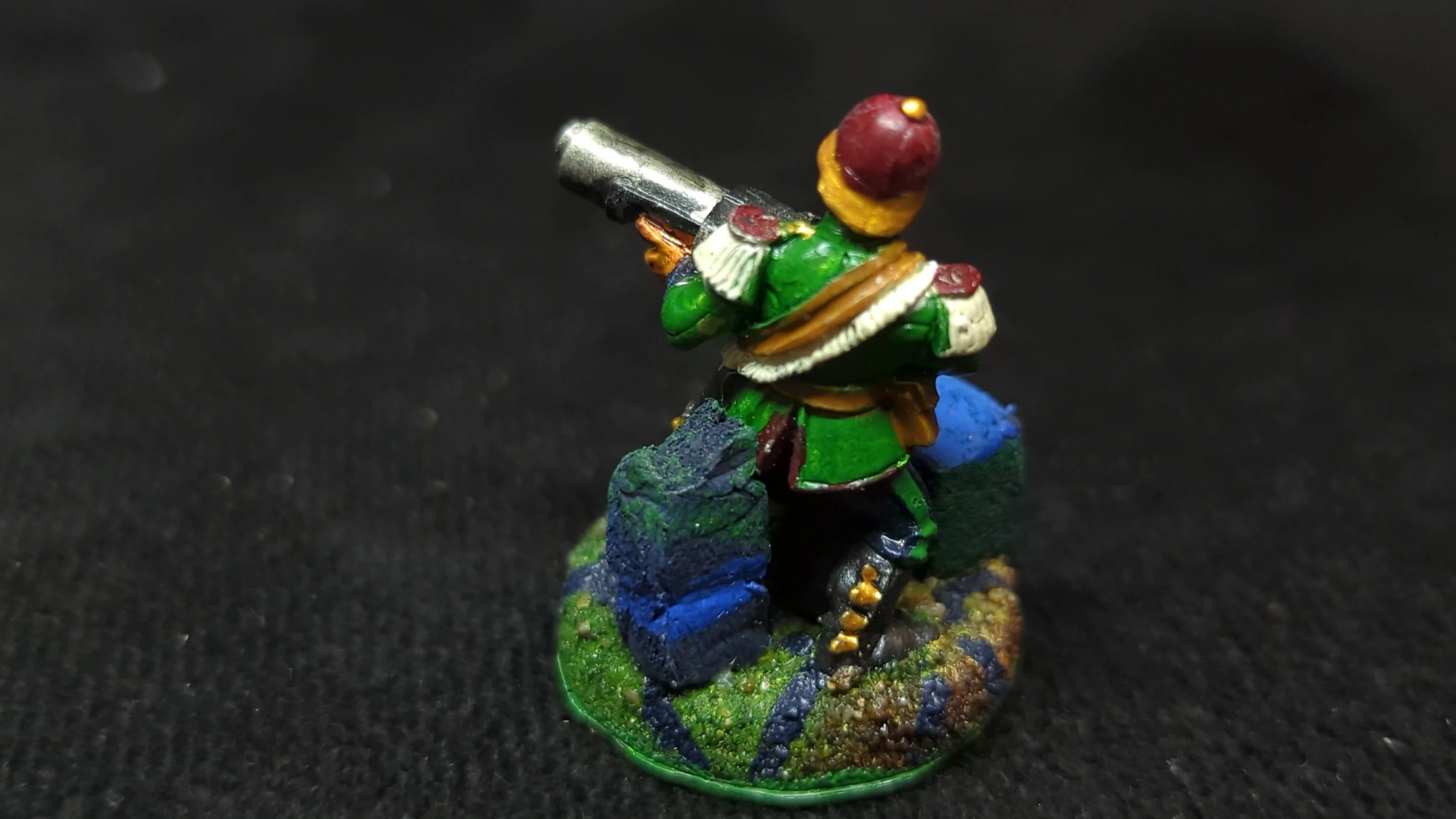 Warhammer 40k Astra Militarum Paetorian Guard with Grenade Launcher x1 OOP Painted - Image 2