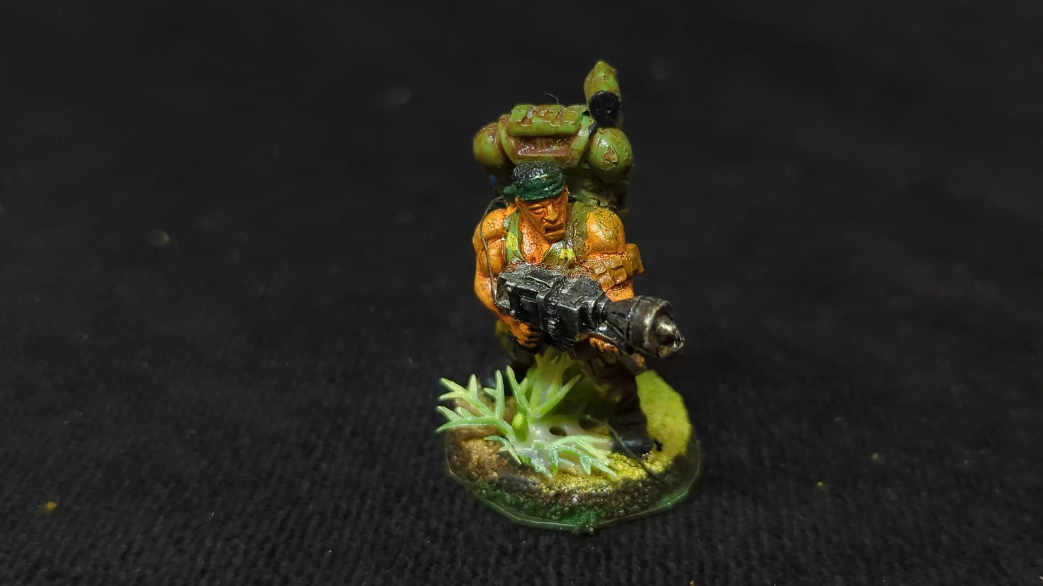 Warhammer 40k Astra Mlitarum Catachan Jungle Fighters with Flamer x1 OOP Painted - Image 2