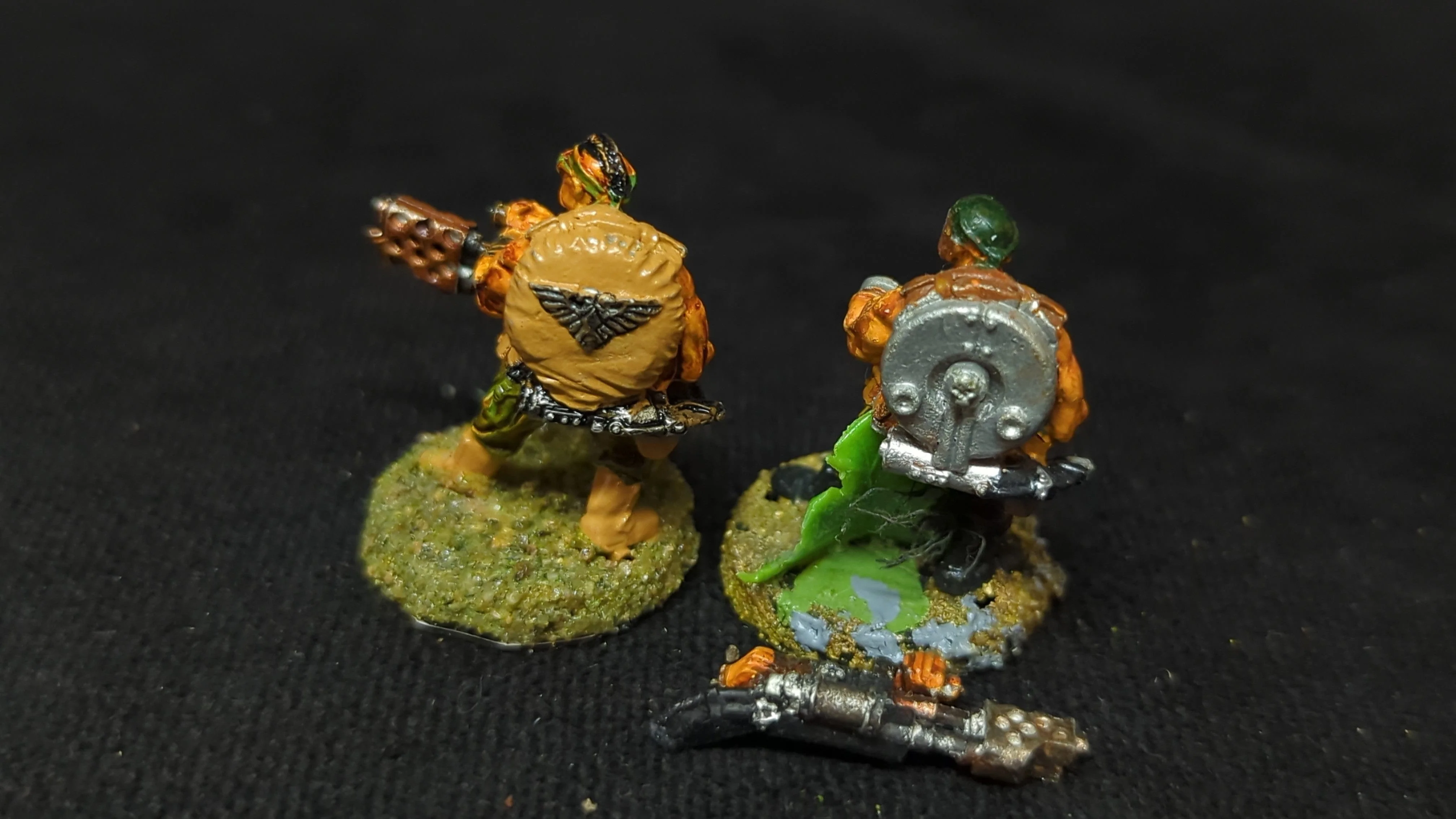 Warhammer 40k Astra Mlitarum Catachan Jungle Fighters Heavy Flamers Unit x2 OOP Painted - Image 2