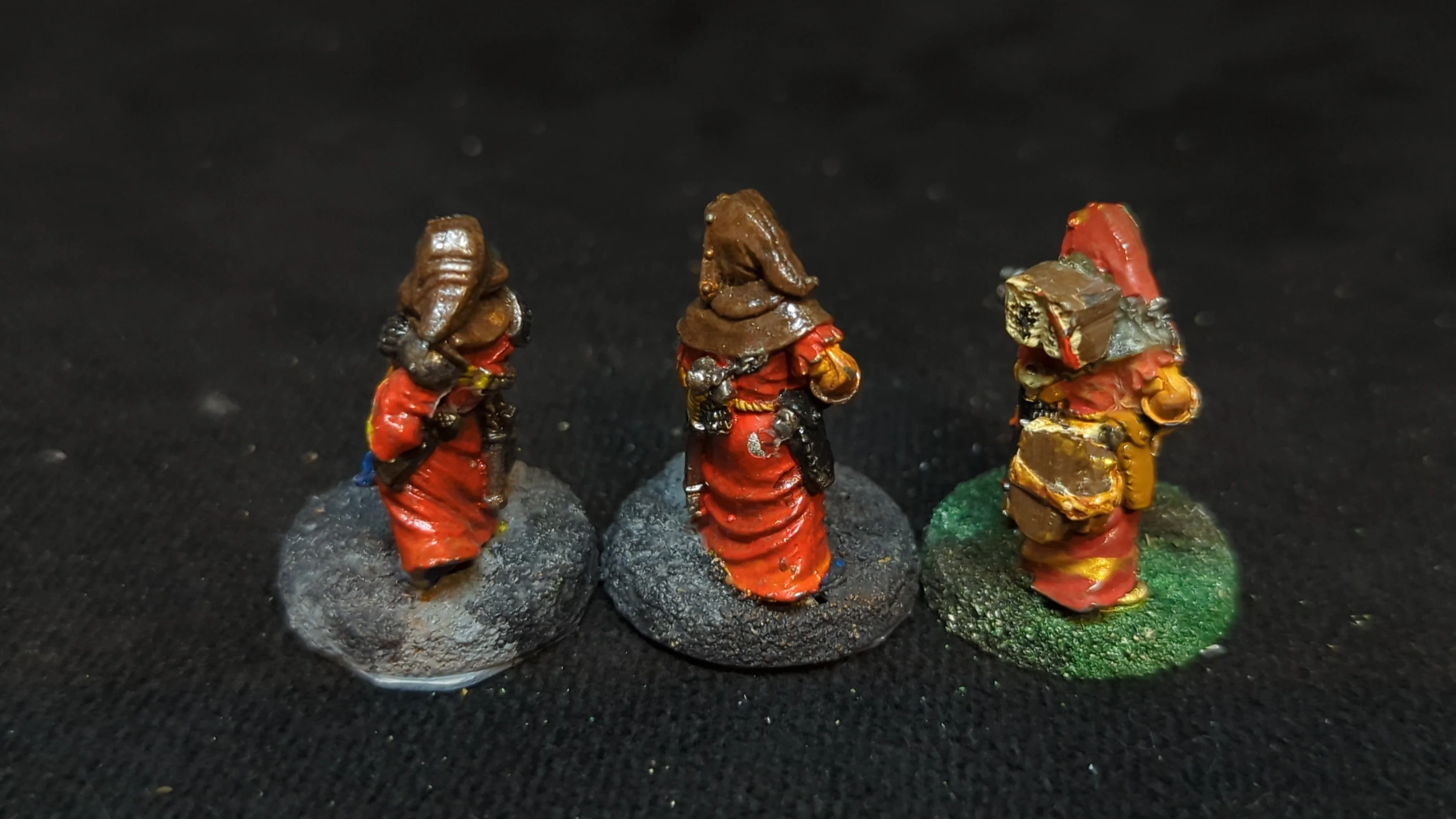 Warhammer Necromunda Necromunda Redemptionists x3 OOP Painted - Image 2