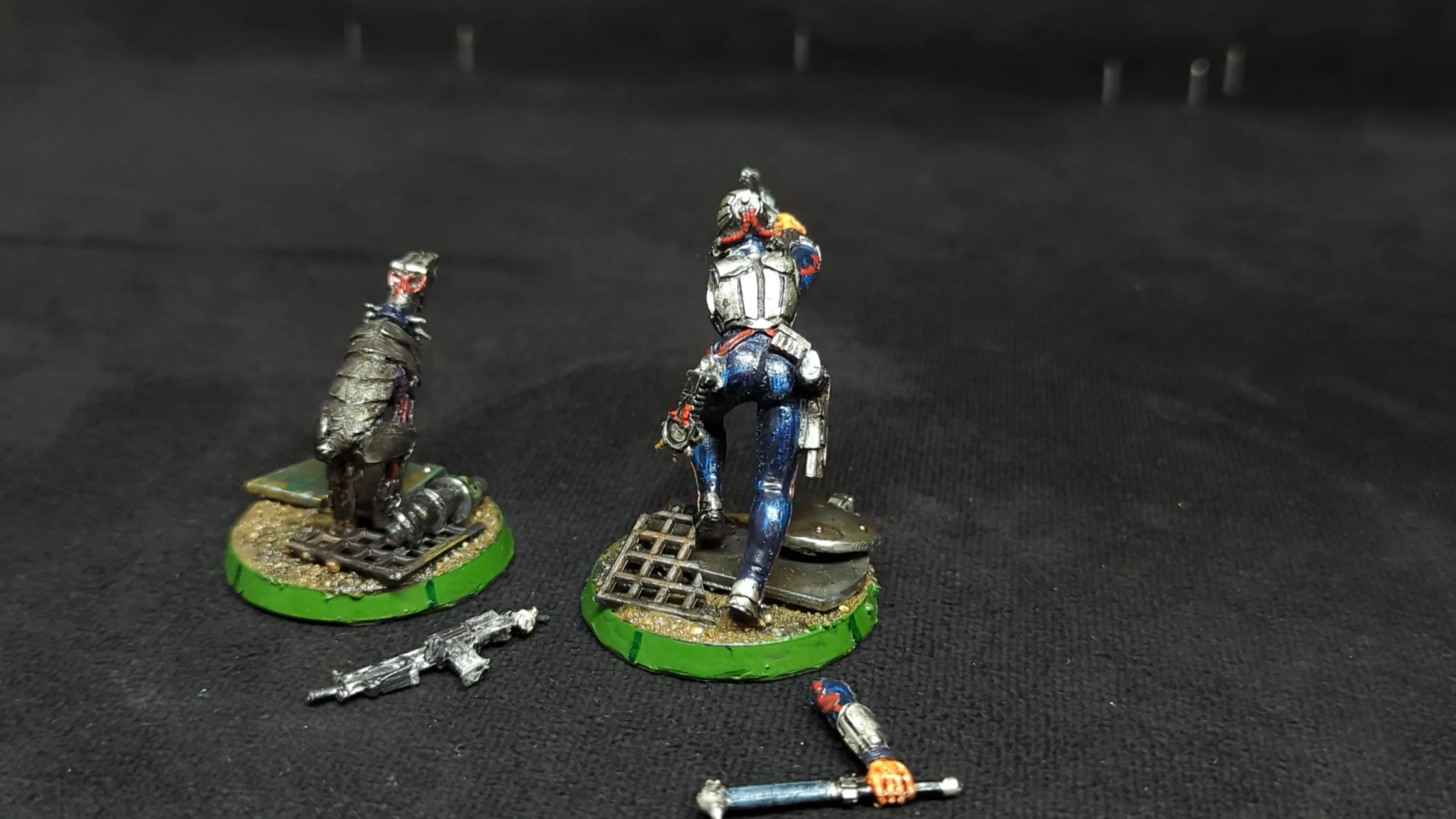 Warhammer Inquisitor Warhammer Inquisitor Lucretia Bravus x2 OOP Painted - Image 2