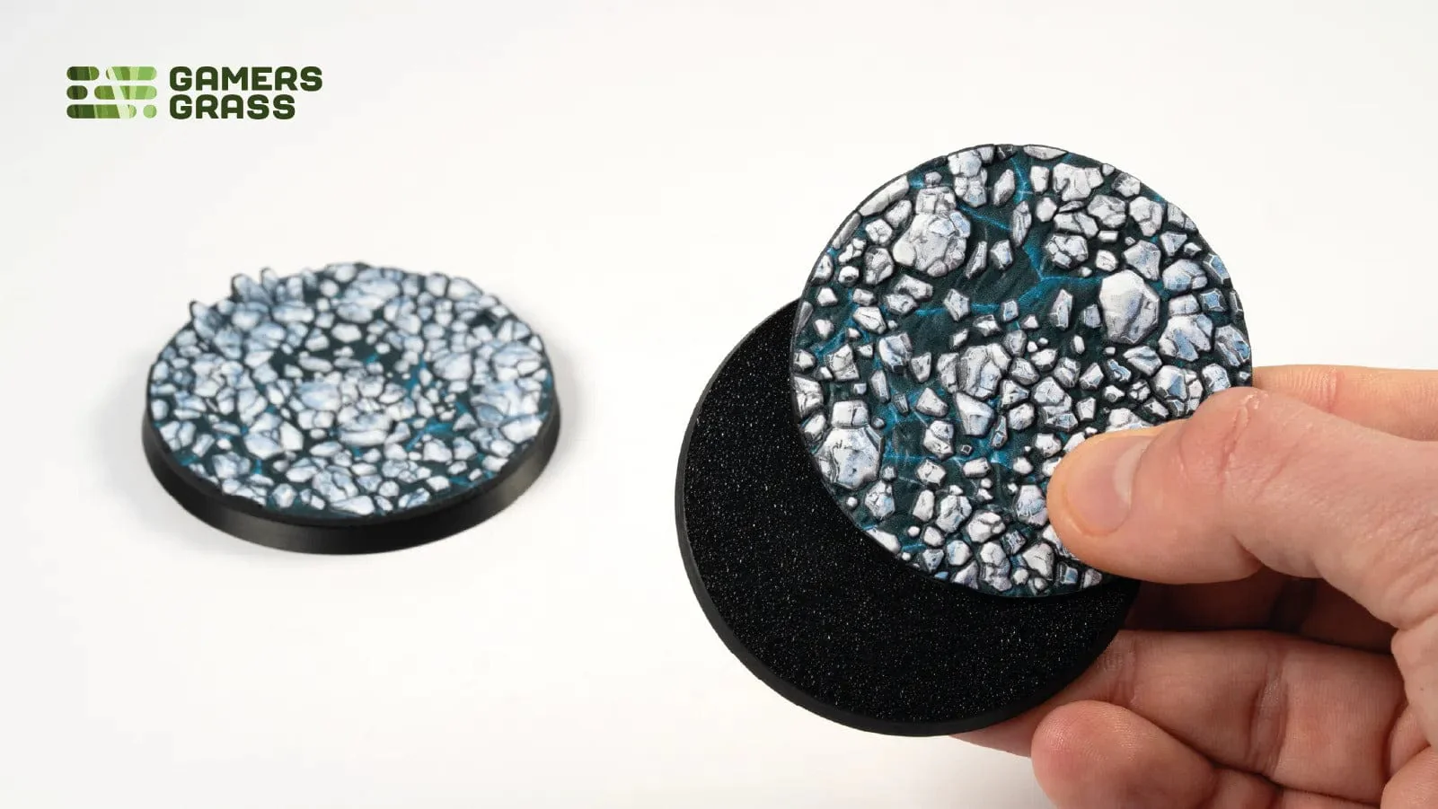 Gamer's Grass Battle Ready Toppers- Frost Lake - Round 60mm - Image 3