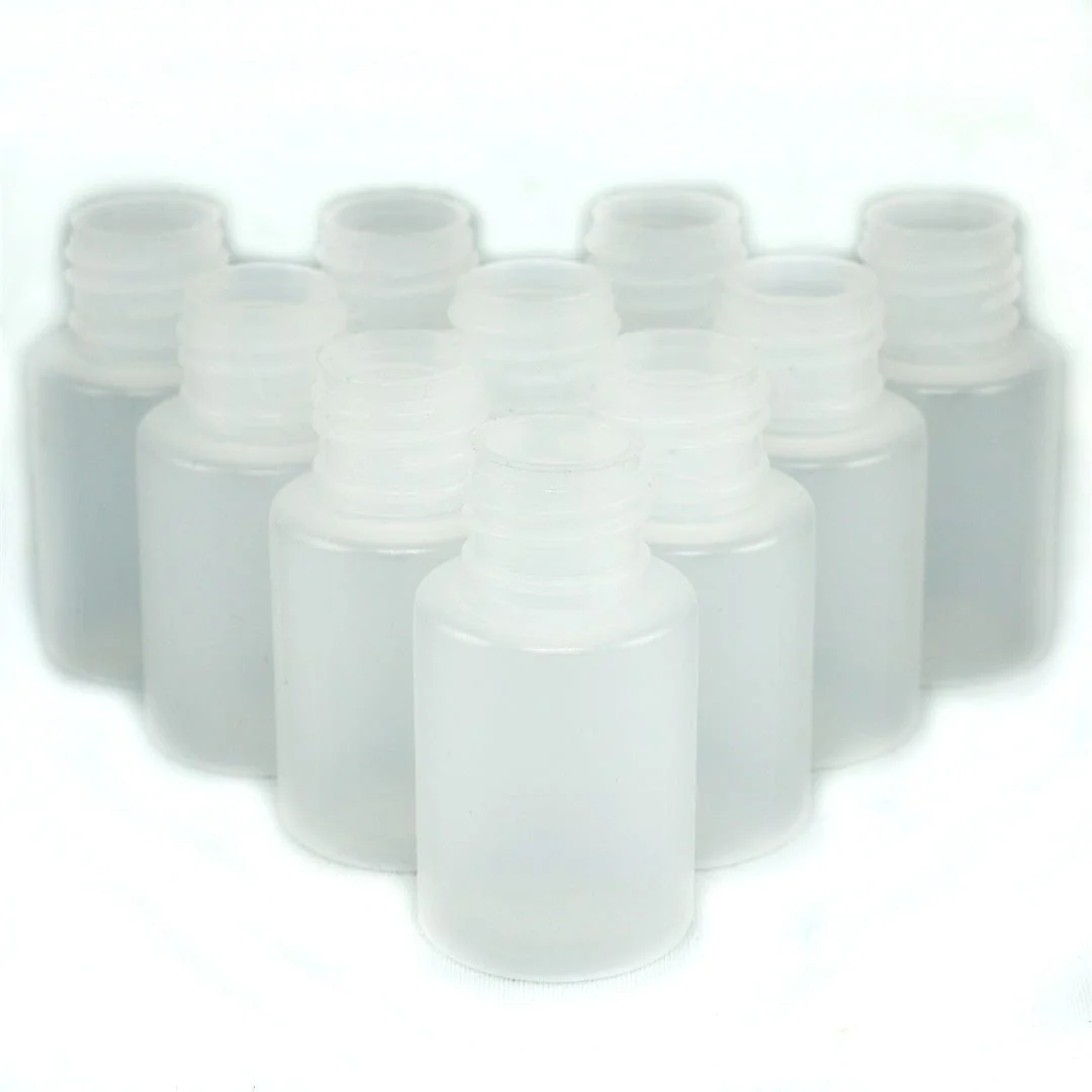 Monument Hobbies Pro Acryl Empty Bottle Set with Standard Twist Cap and balls - 22ml